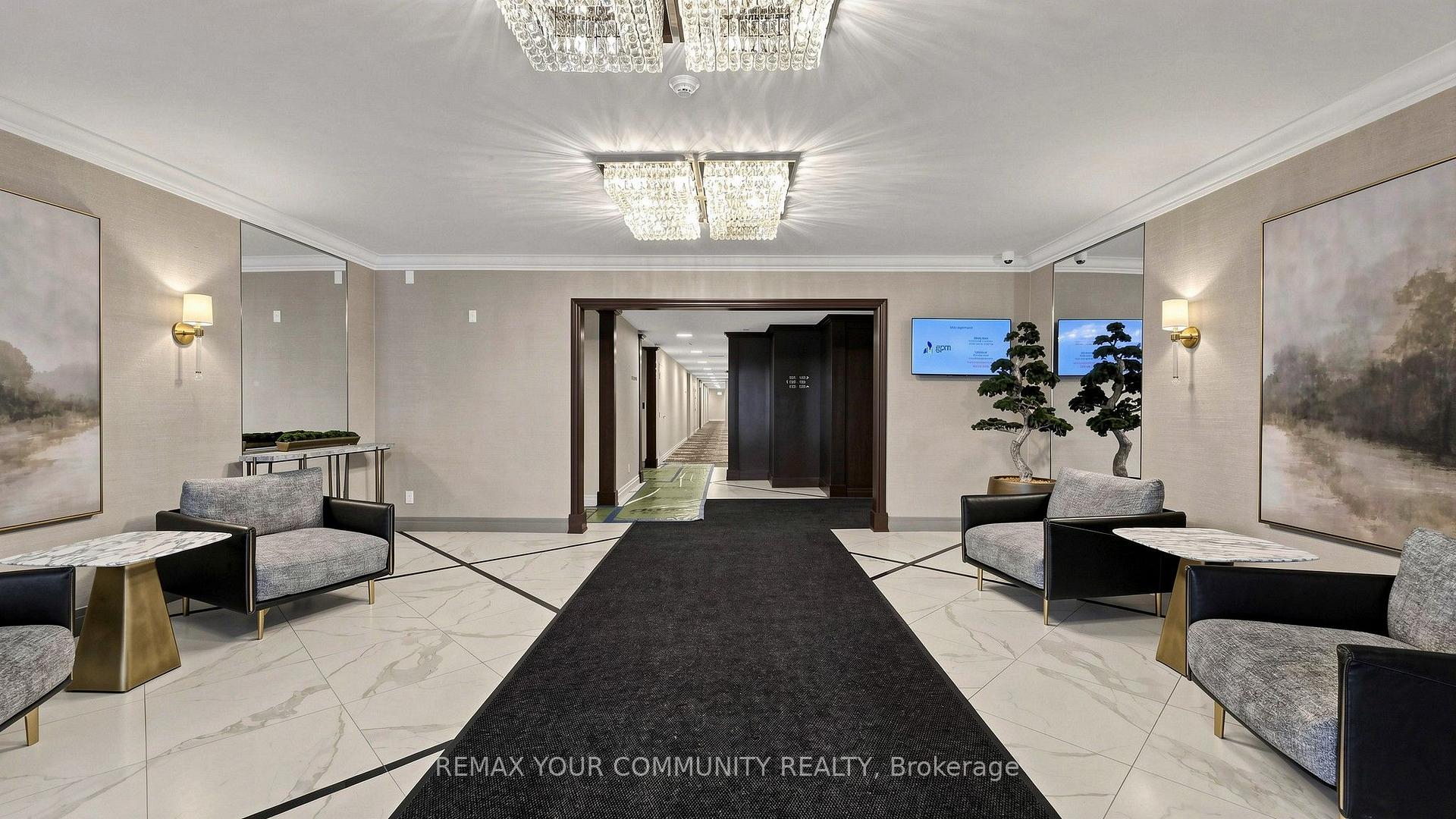 Photo 4 of Unit 214, 33 Wallace Street, Vaughan, West Woodbridge — HOMEH