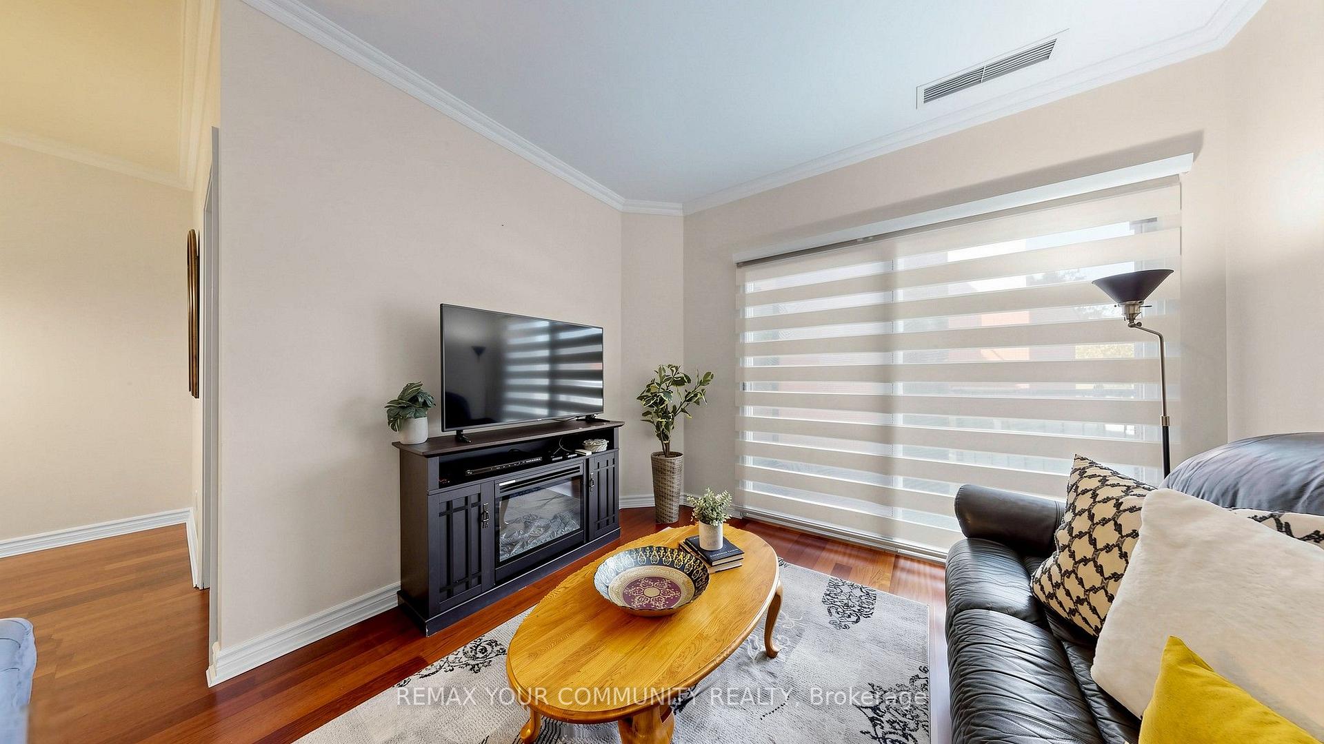 Photo 11 of Unit 214, 33 Wallace Street, Vaughan, West Woodbridge — HOMEH