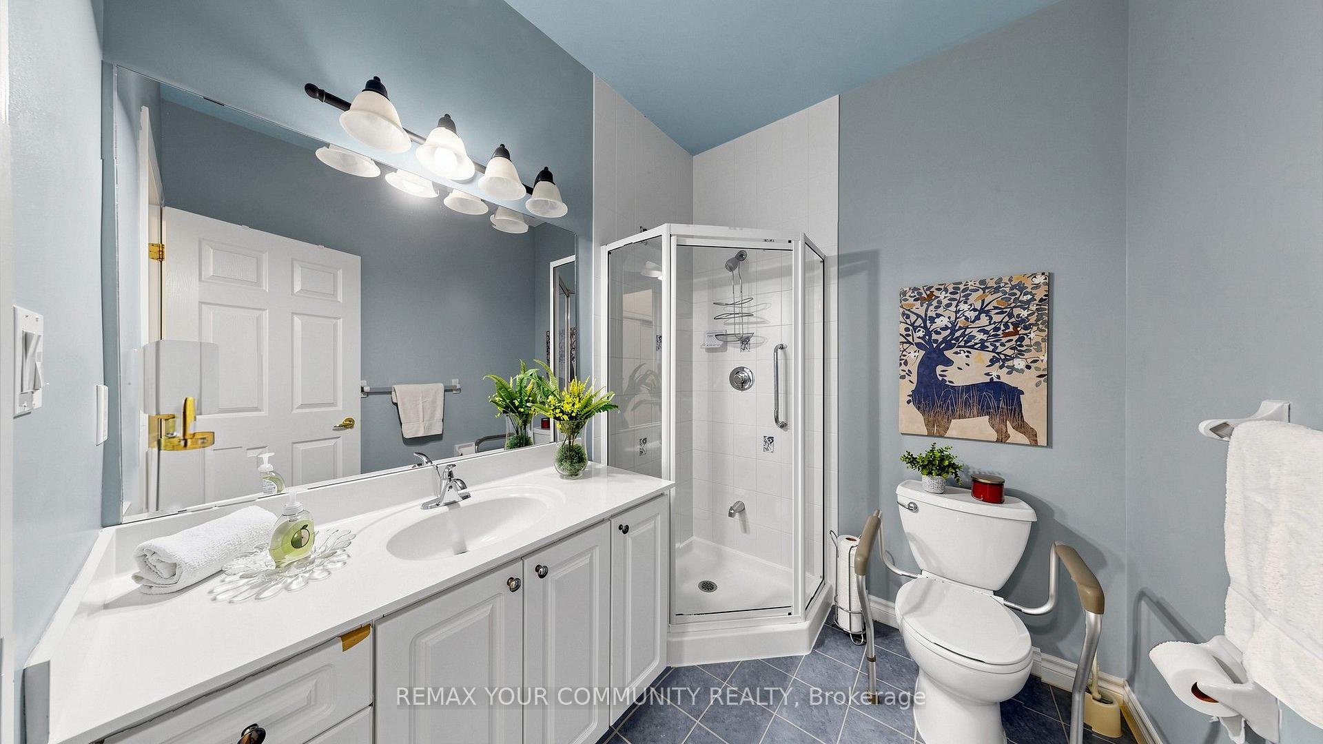 Photo 17 of Unit 214, 33 Wallace Street, Vaughan, West Woodbridge — HOMEH
