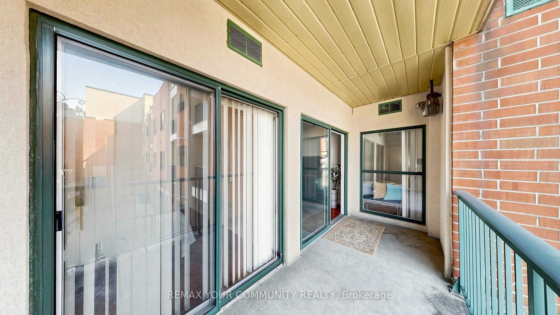 Photo 23 of Unit 214, 33 Wallace Street, Vaughan, West Woodbridge — HOMEH