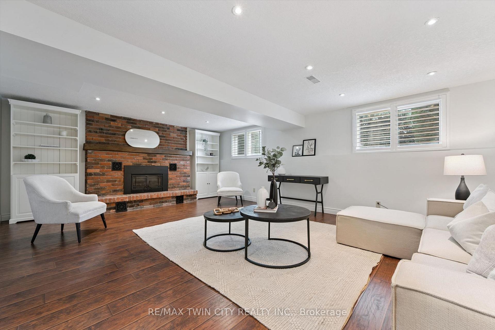 Photo 21 of 33 Maccoll Place, Haldimand — HOMEH