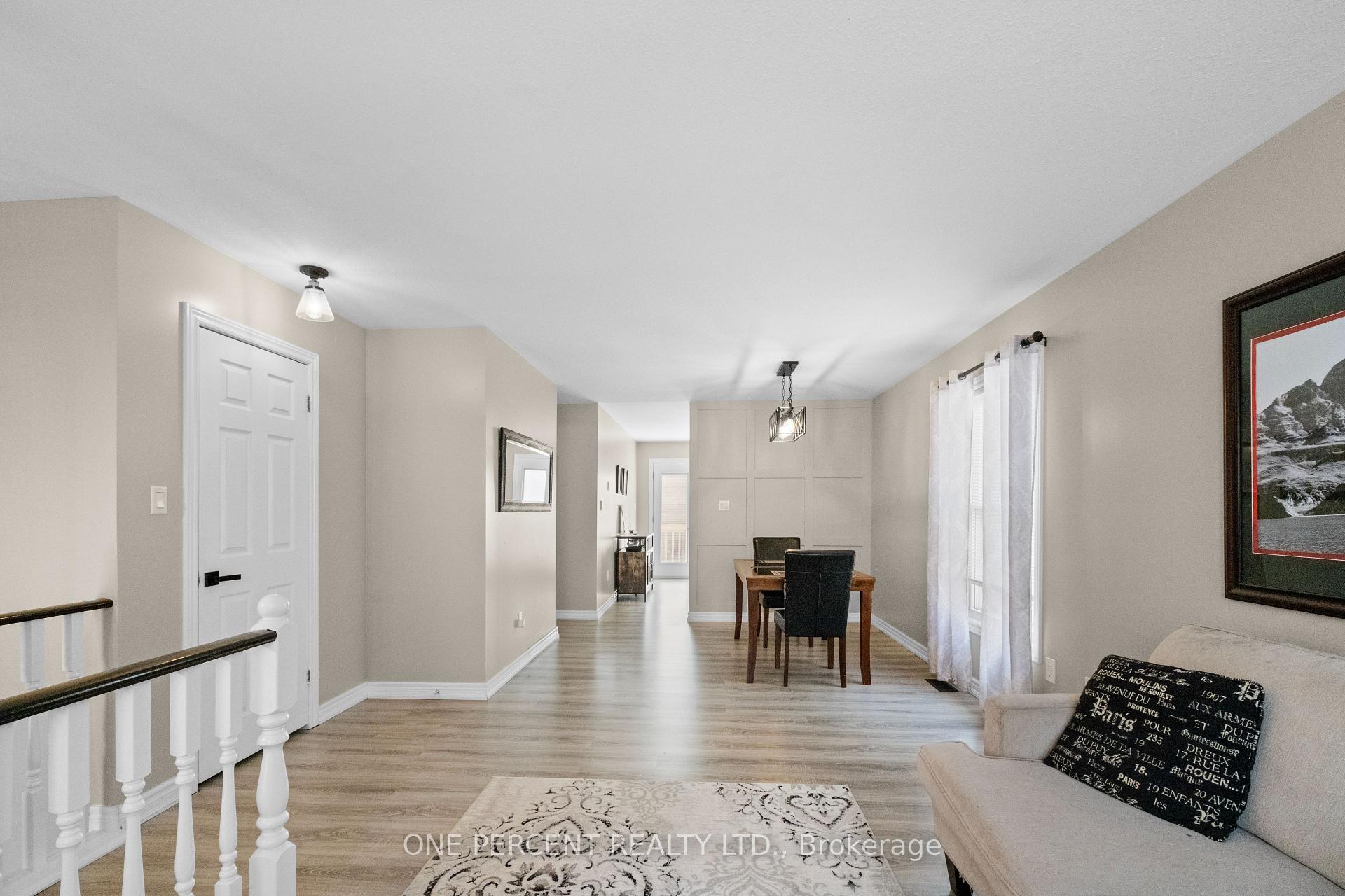 Photo 4 of 63 Donegal Drive, Brantford, Shellard Lane — HOMEH