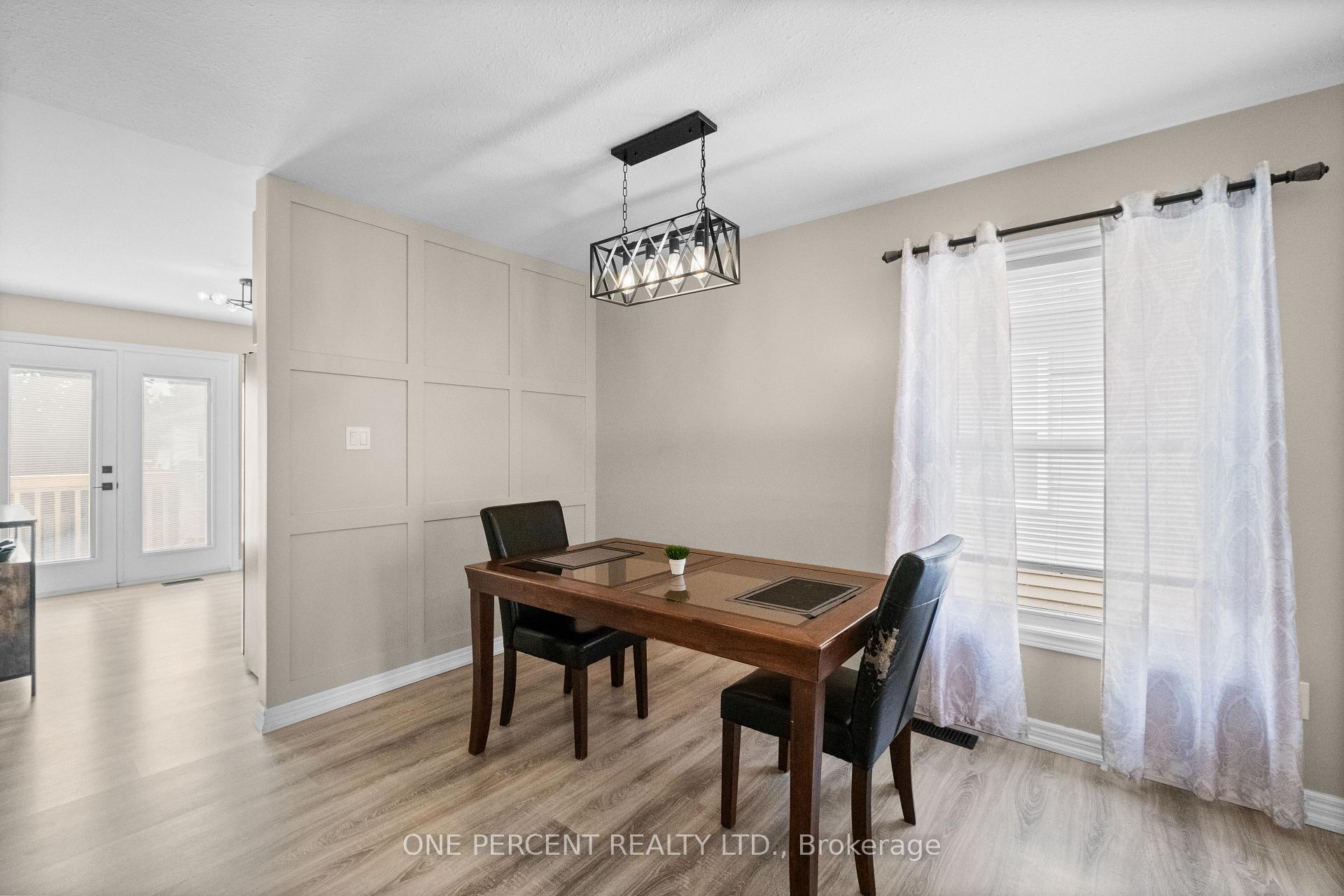 Photo 5 of 63 Donegal Drive, Brantford, Shellard Lane — HOMEH