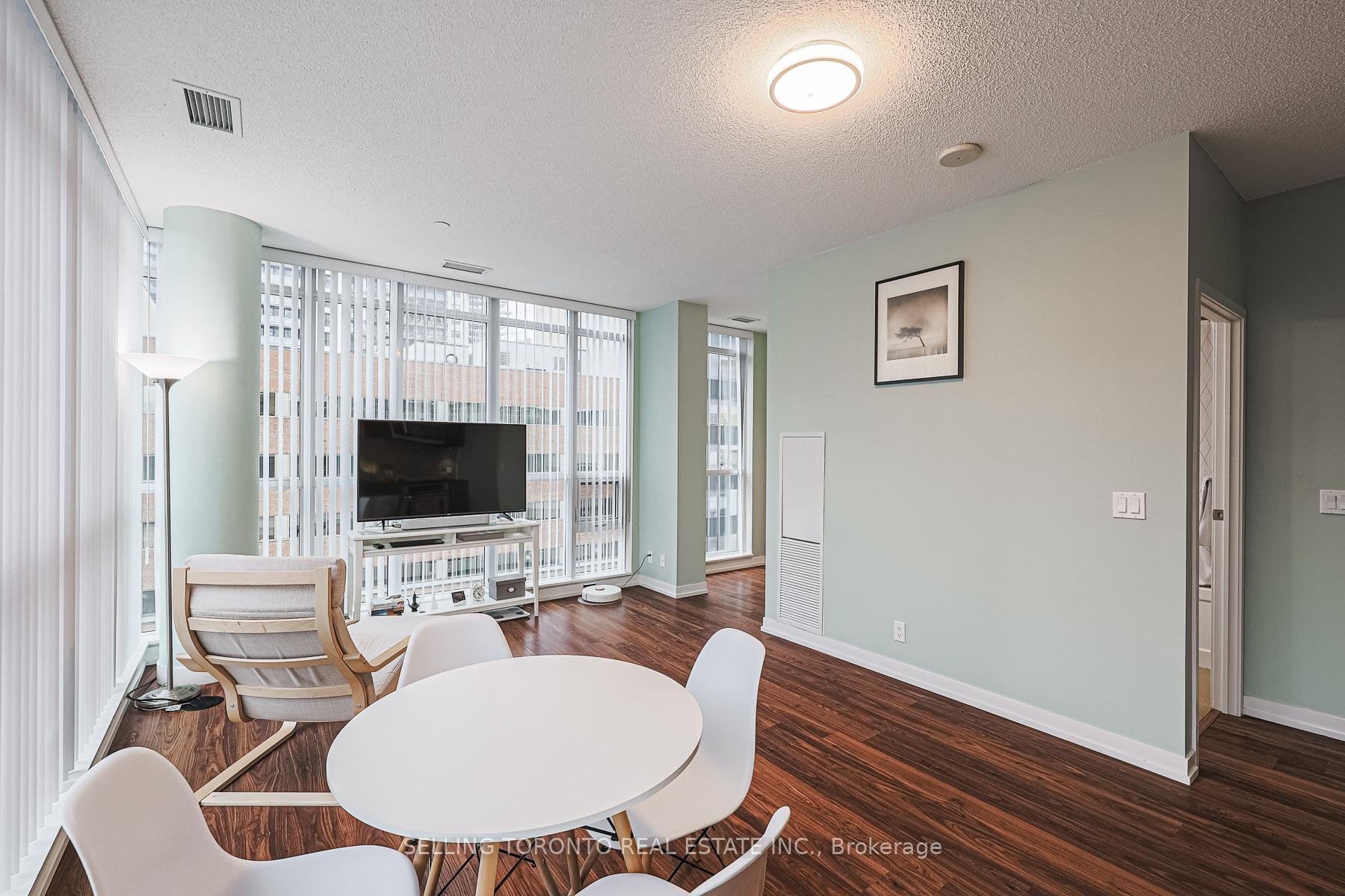 Photo 13 of Unit 603, 89 Dunfield Avenue, Toronto, Mount Pleasant West — HOMEH