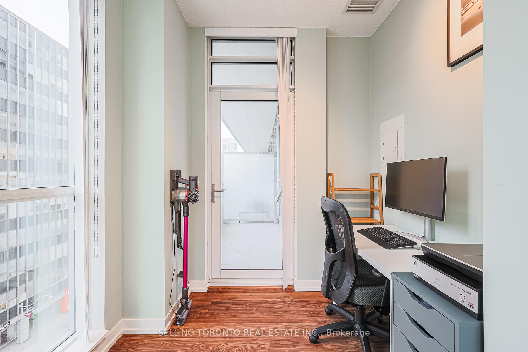 Photo 19 of Unit 603, 89 Dunfield Avenue, Toronto, Mount Pleasant West — HOMEH