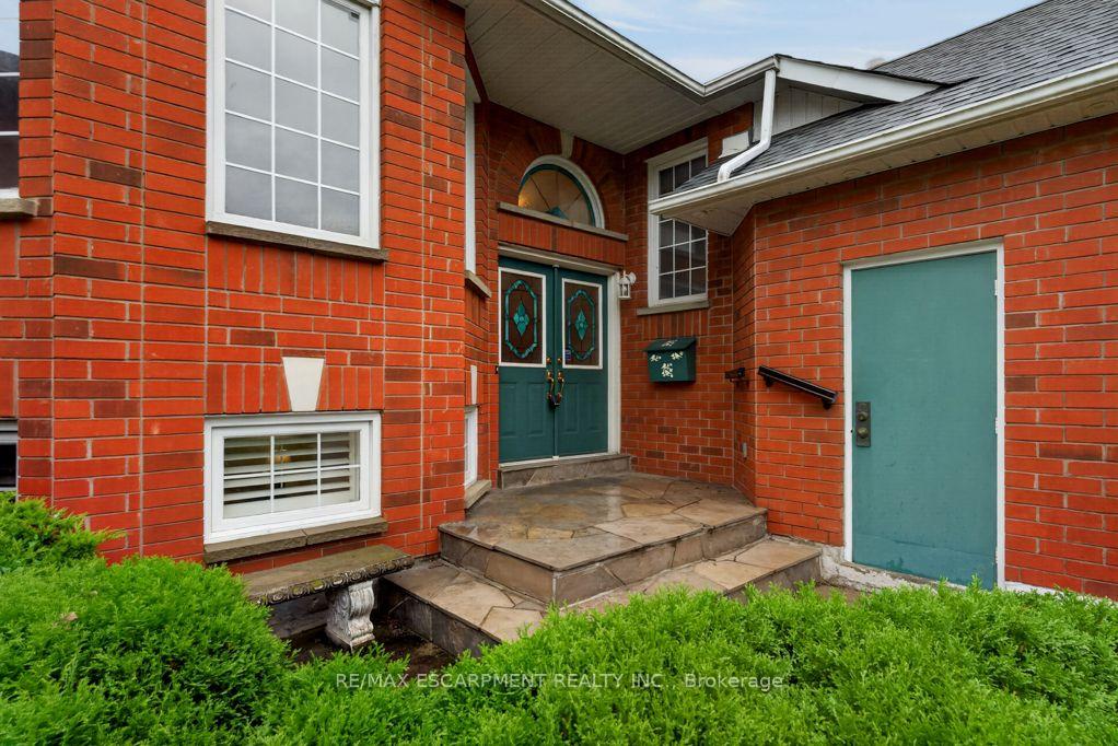 Photo 4 of 1141 Lockhart Road, Burlington, Brant — HOMEH