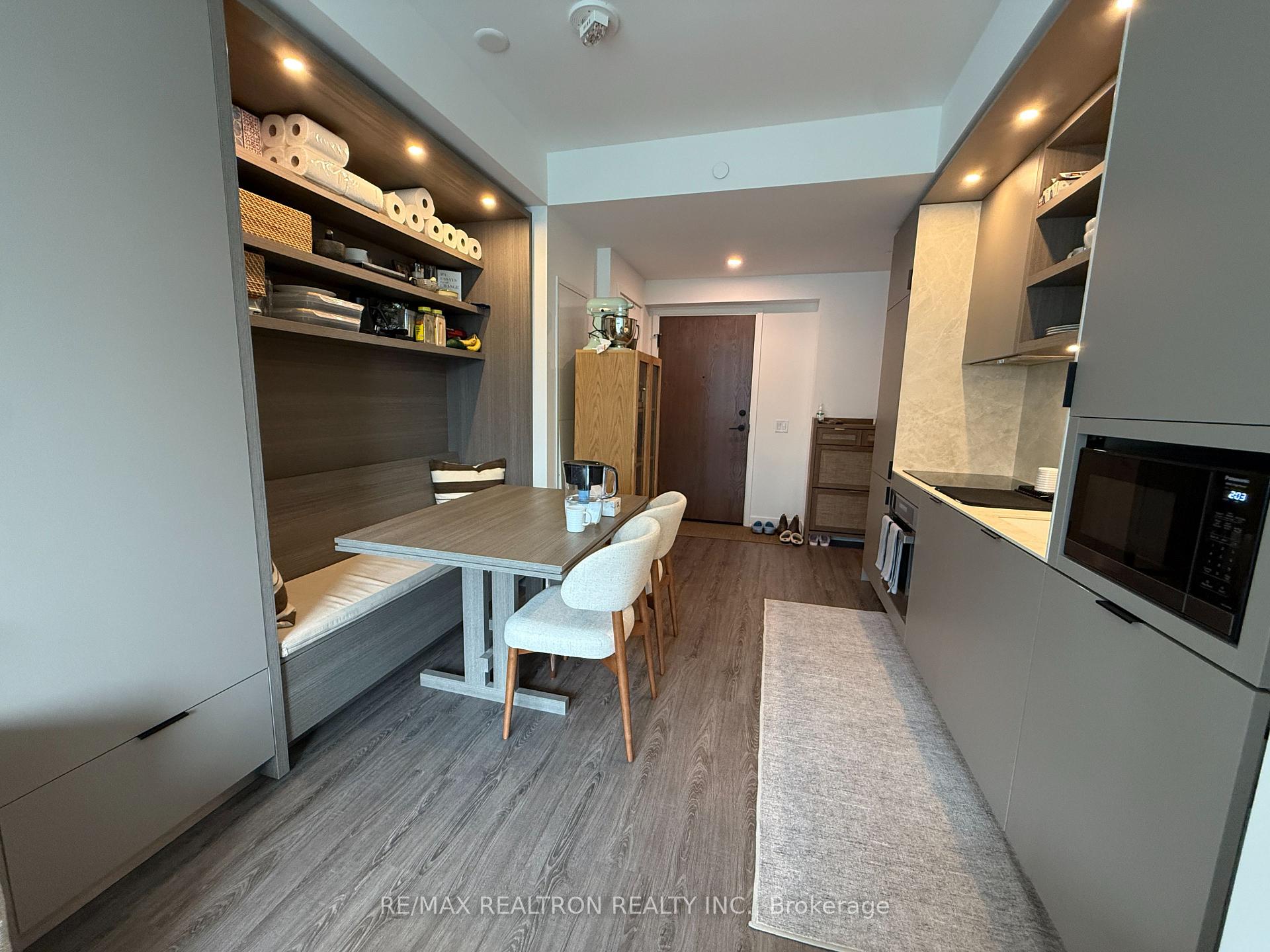 Photo 8 of Unit 4706, 55 Charles Street E, Toronto, Church-Yonge Corridor — HOMEH