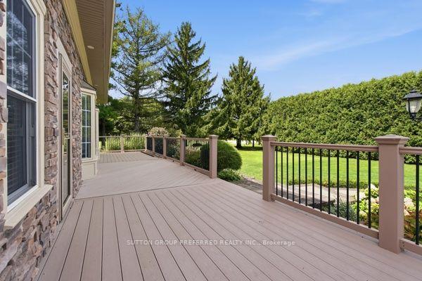 Photo 9 of 1797 Glanworth Drive, London, South AA — HOMEH