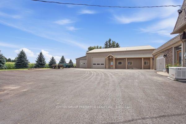 Photo 11 of 1797 Glanworth Drive, London, South AA — HOMEH