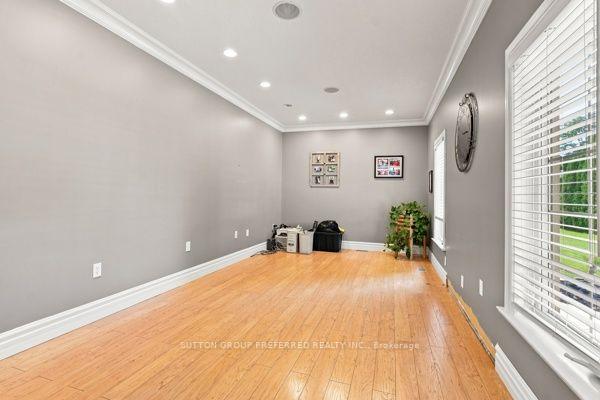 Photo 24 of 1797 Glanworth Drive, London, South AA — HOMEH