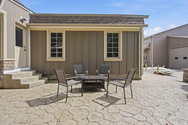 Photo 42 of 1797 Glanworth Drive, London, South AA — HOMEH