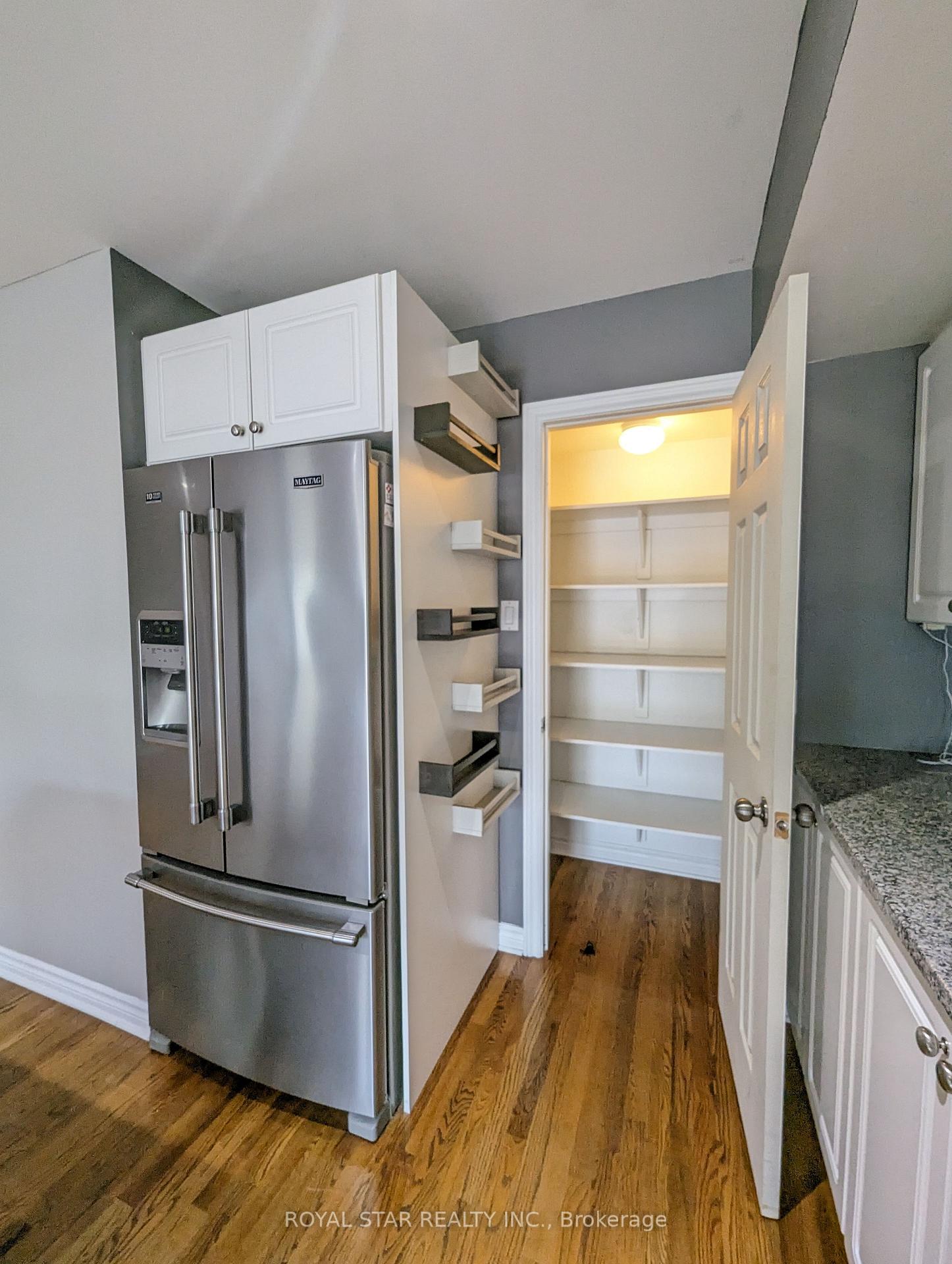 Photo 10 of 11 John Findlay Terrace, Arnprior, Arnprior — HOMEH