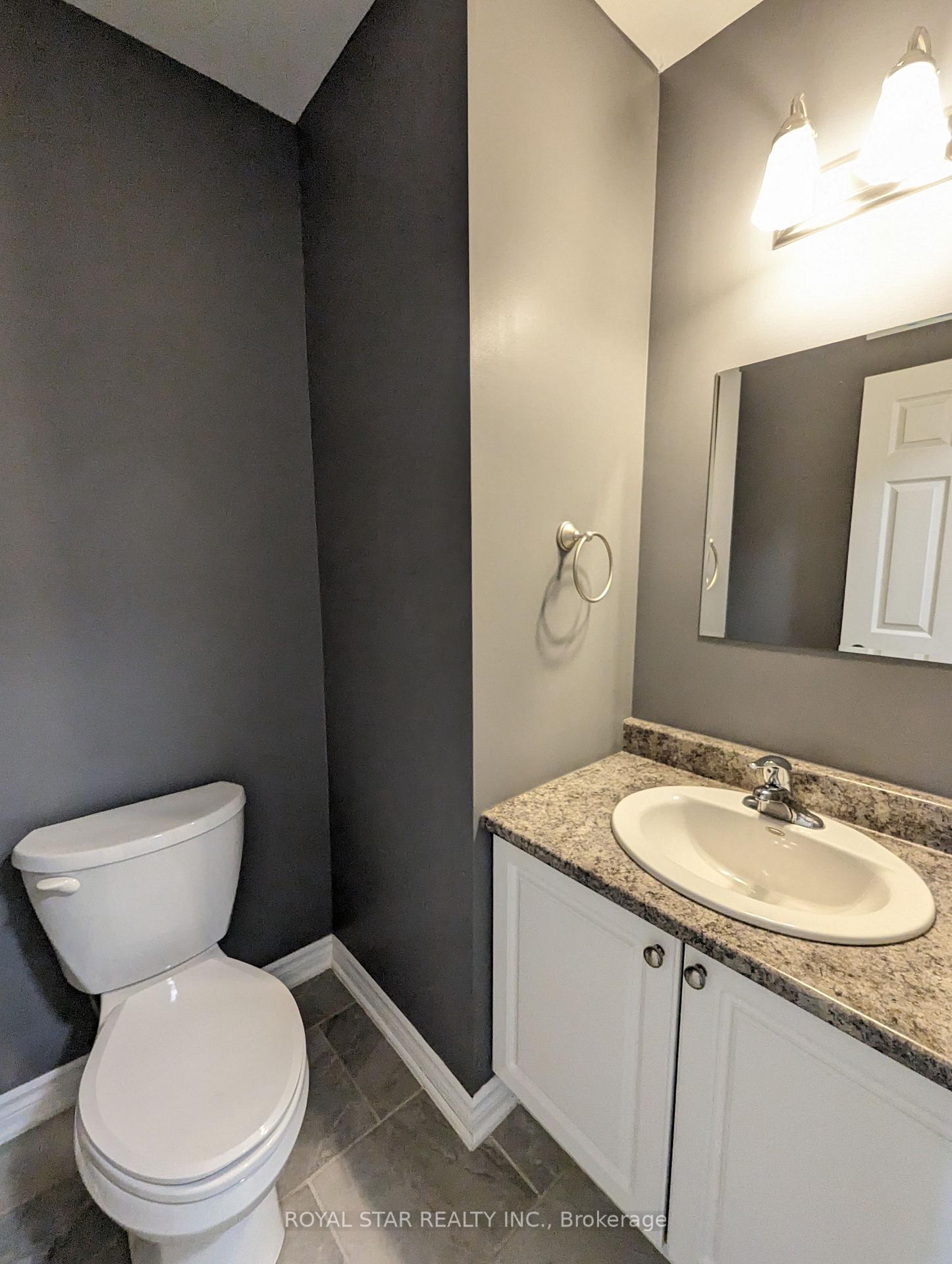 Photo 12 of 11 John Findlay Terrace, Arnprior, Arnprior — HOMEH