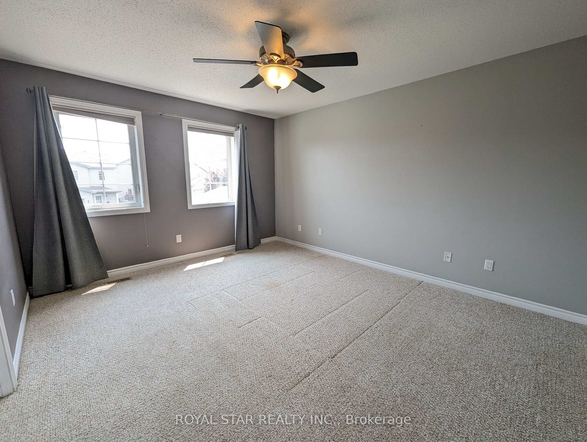 Photo 15 of 11 John Findlay Terrace, Arnprior, Arnprior — HOMEH