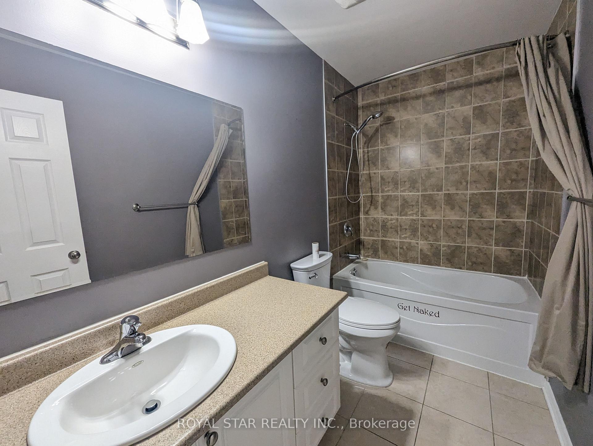 Photo 21 of 11 John Findlay Terrace, Arnprior, Arnprior — HOMEH