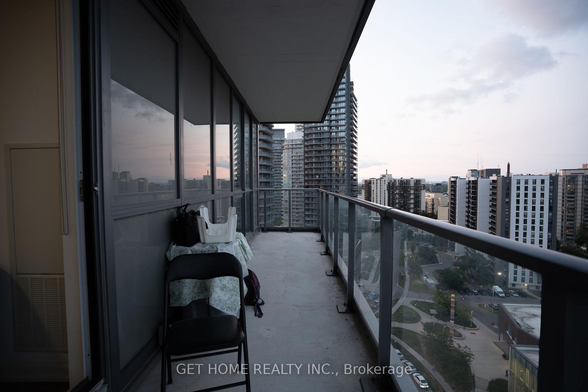 Photo 3 of Unit #1405, 32 Forest Manor Road, North York, Henry Farm — HOMEH