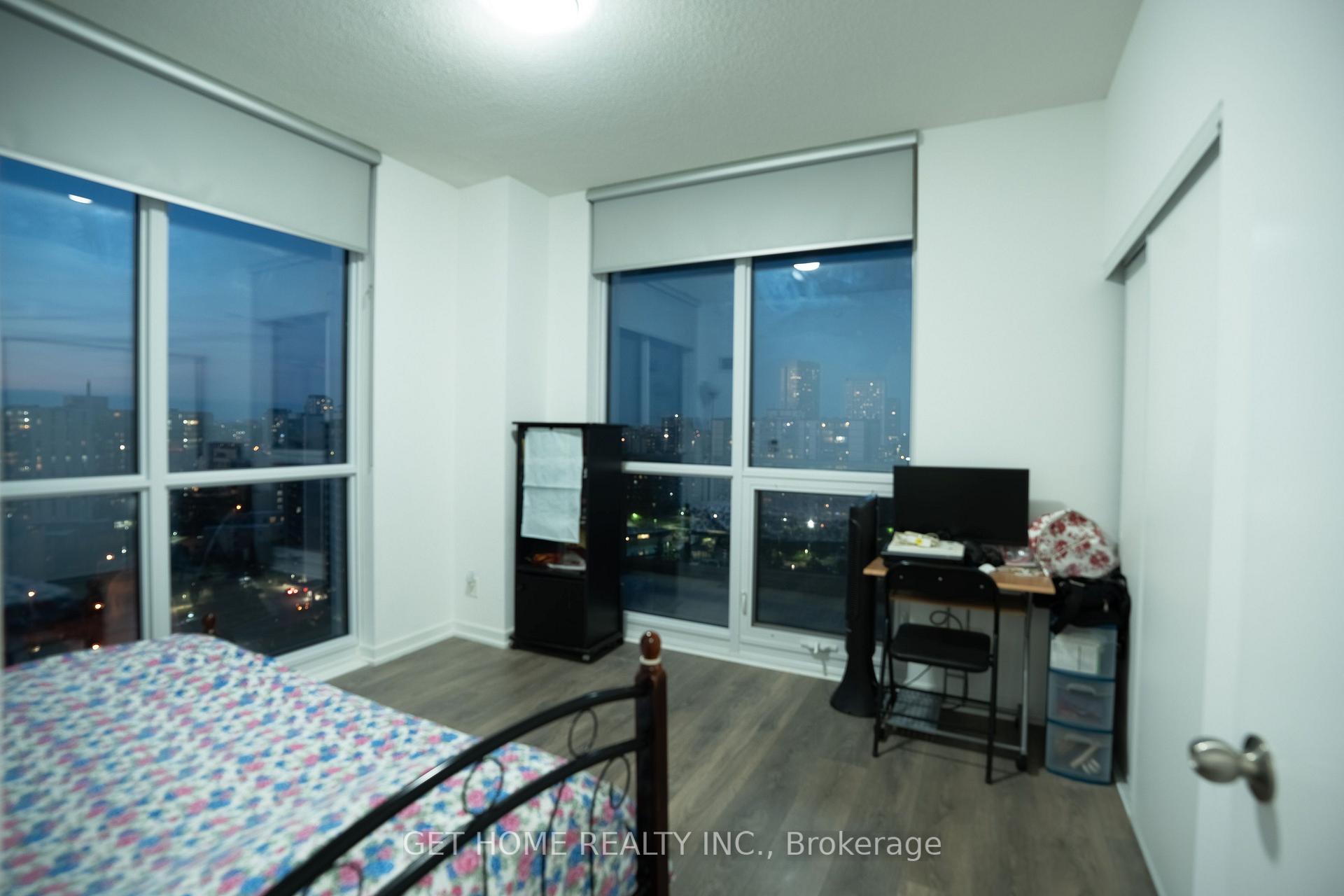 Photo 12 of Unit #1405, 32 Forest Manor Road, North York, Henry Farm — HOMEH