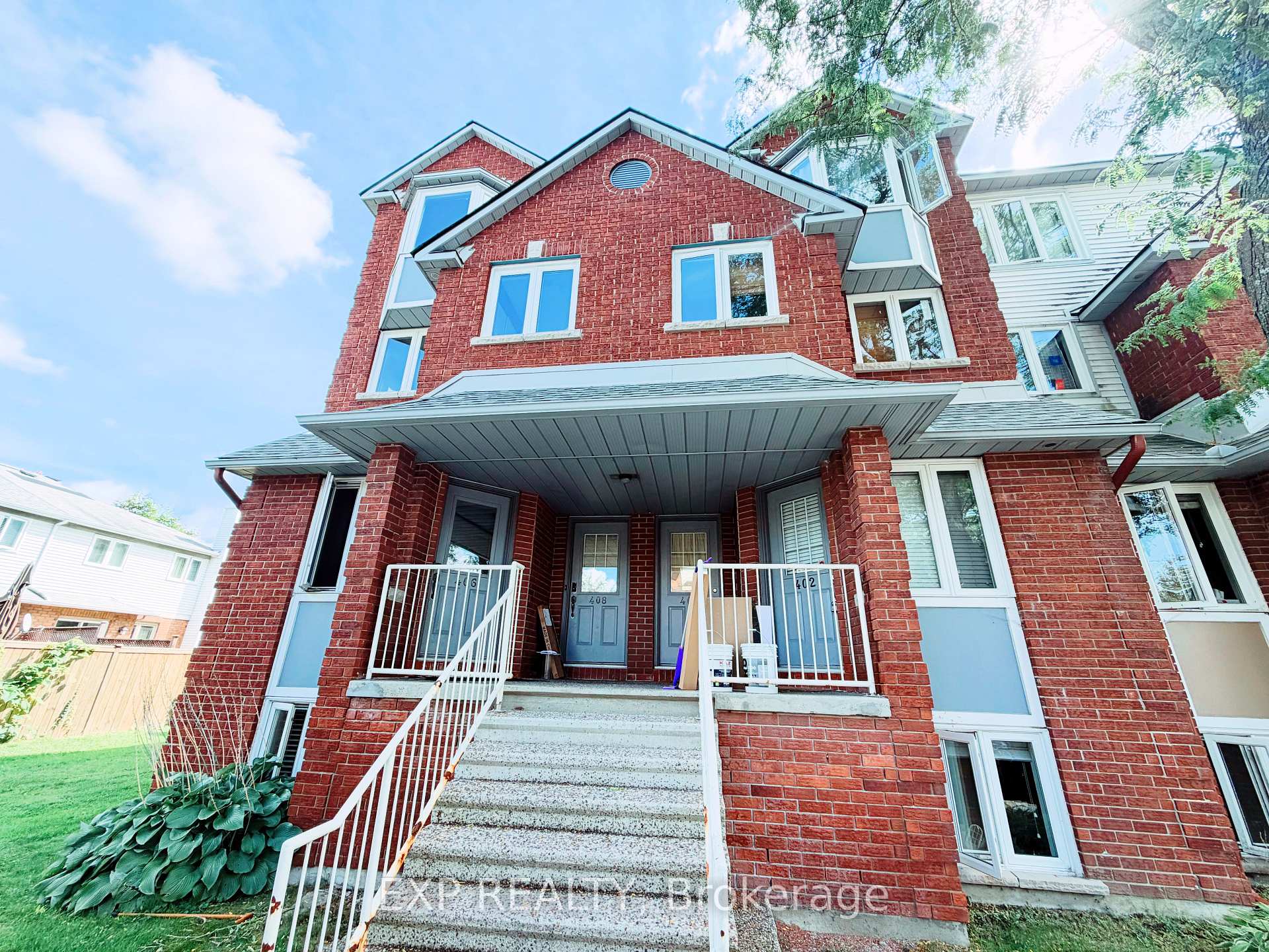 Photo 1 of 406 Briston Private, Ottawa, Hunt Club Park — HOMEH