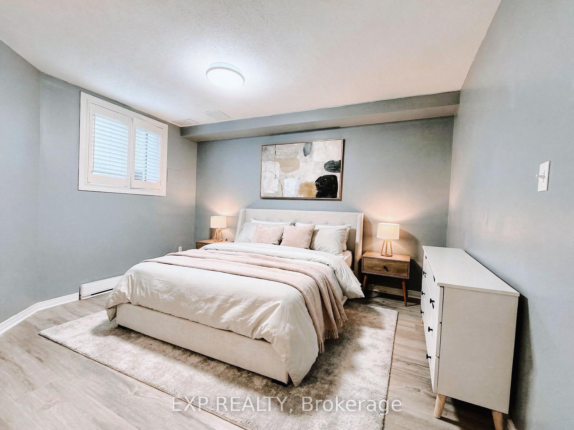 Photo 18 of 406 Briston Private, Ottawa, Hunt Club Park — HOMEH