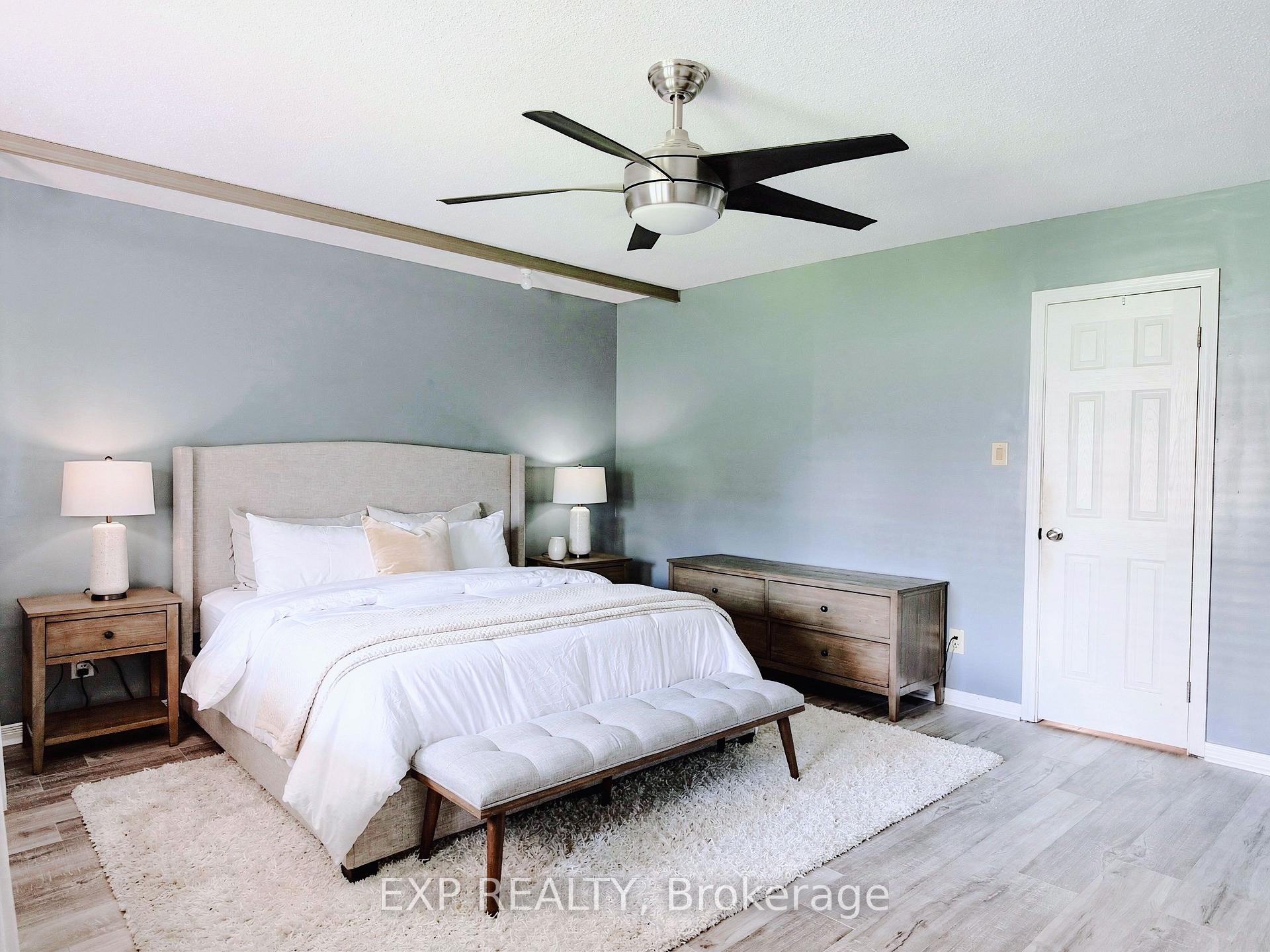 Photo 21 of 406 Briston Private, Ottawa, Hunt Club Park — HOMEH