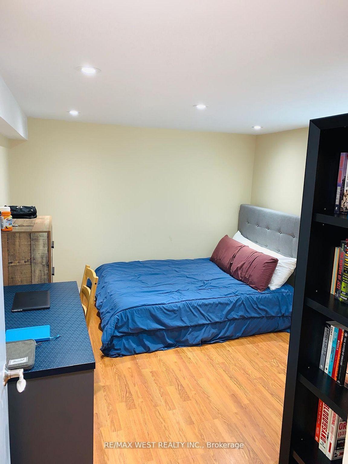 Photo 25 of Unit Lower, 900 Avenue Road, Toronto, Yonge-Eglinton — HOMEH