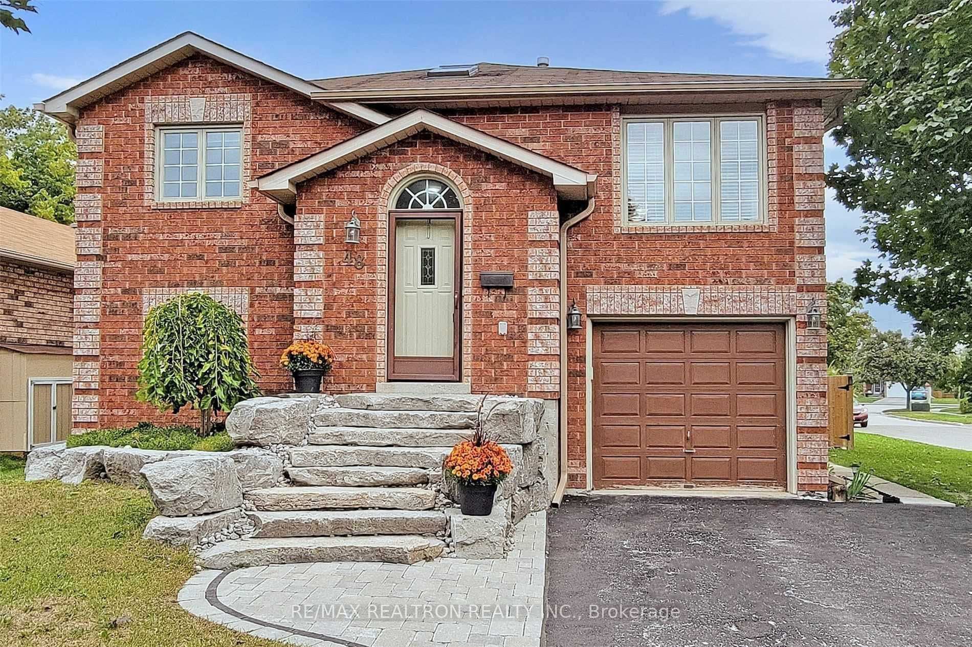 Photo 1 of 48 Jones Drive, Barrie, Grove East — HOMEH