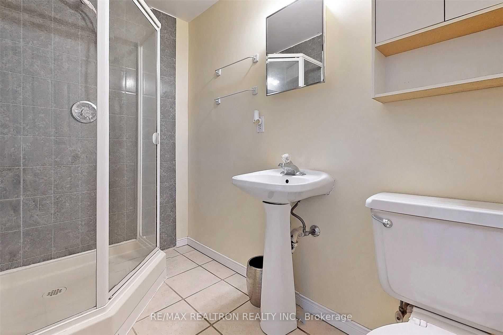 Photo 6 of 48 Jones Drive, Barrie, Grove East — HOMEH