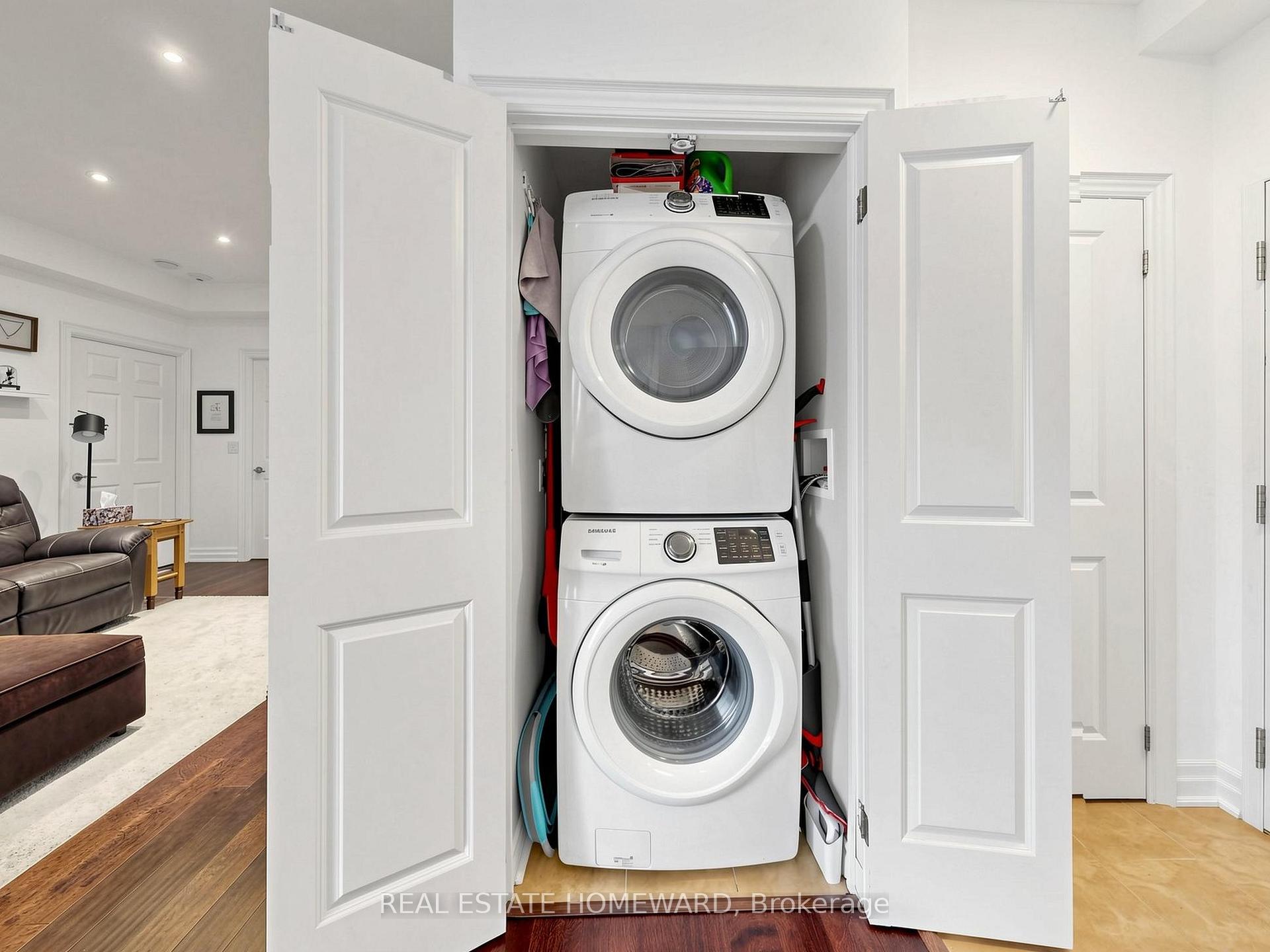 Photo 24 of Unit 309, 15450 Yonge Street, Aurora, Aurora Heights — HOMEH