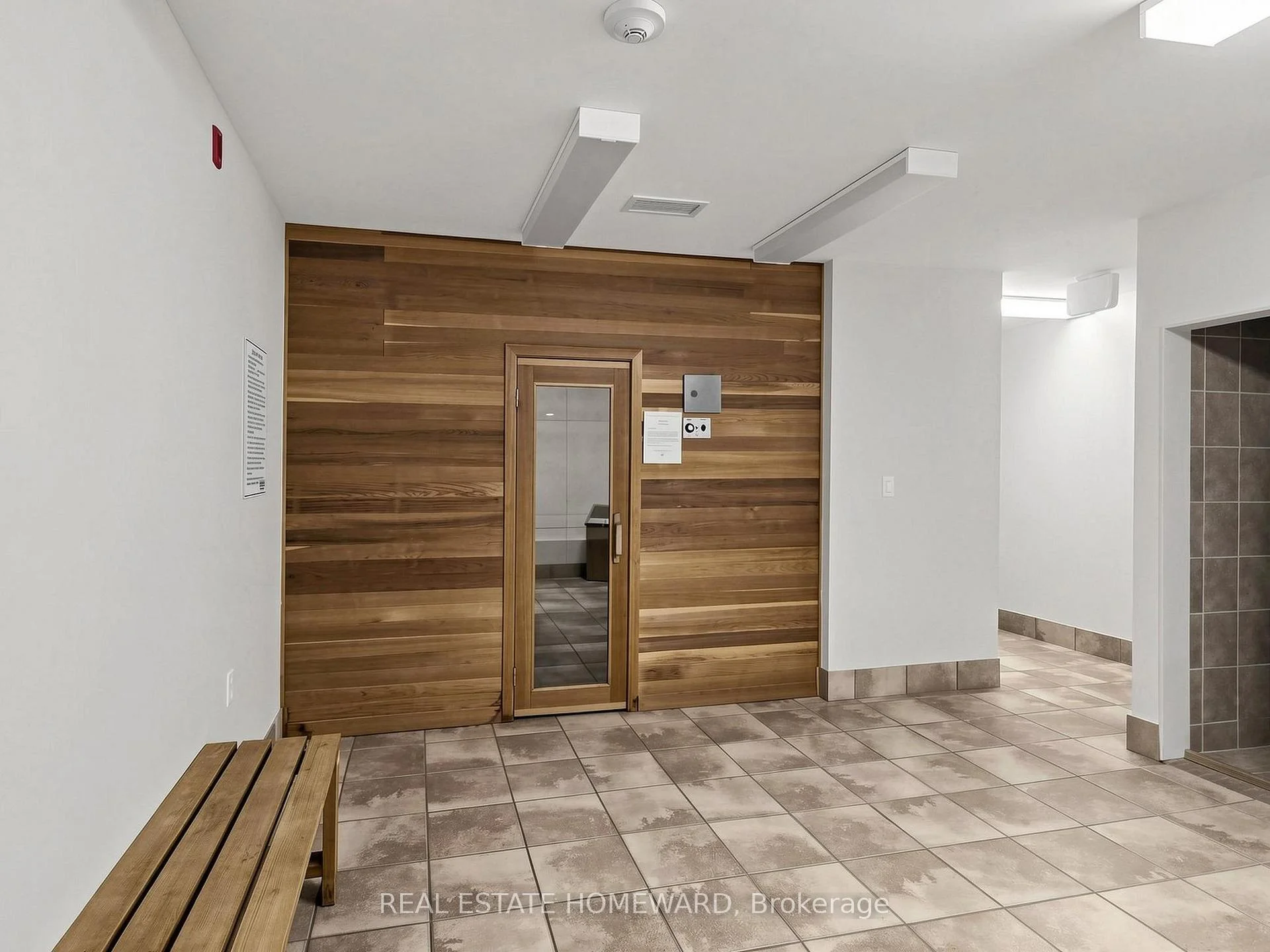 Photo 39 of Unit 309, 15450 Yonge Street, Aurora, Aurora Heights — HOMEH