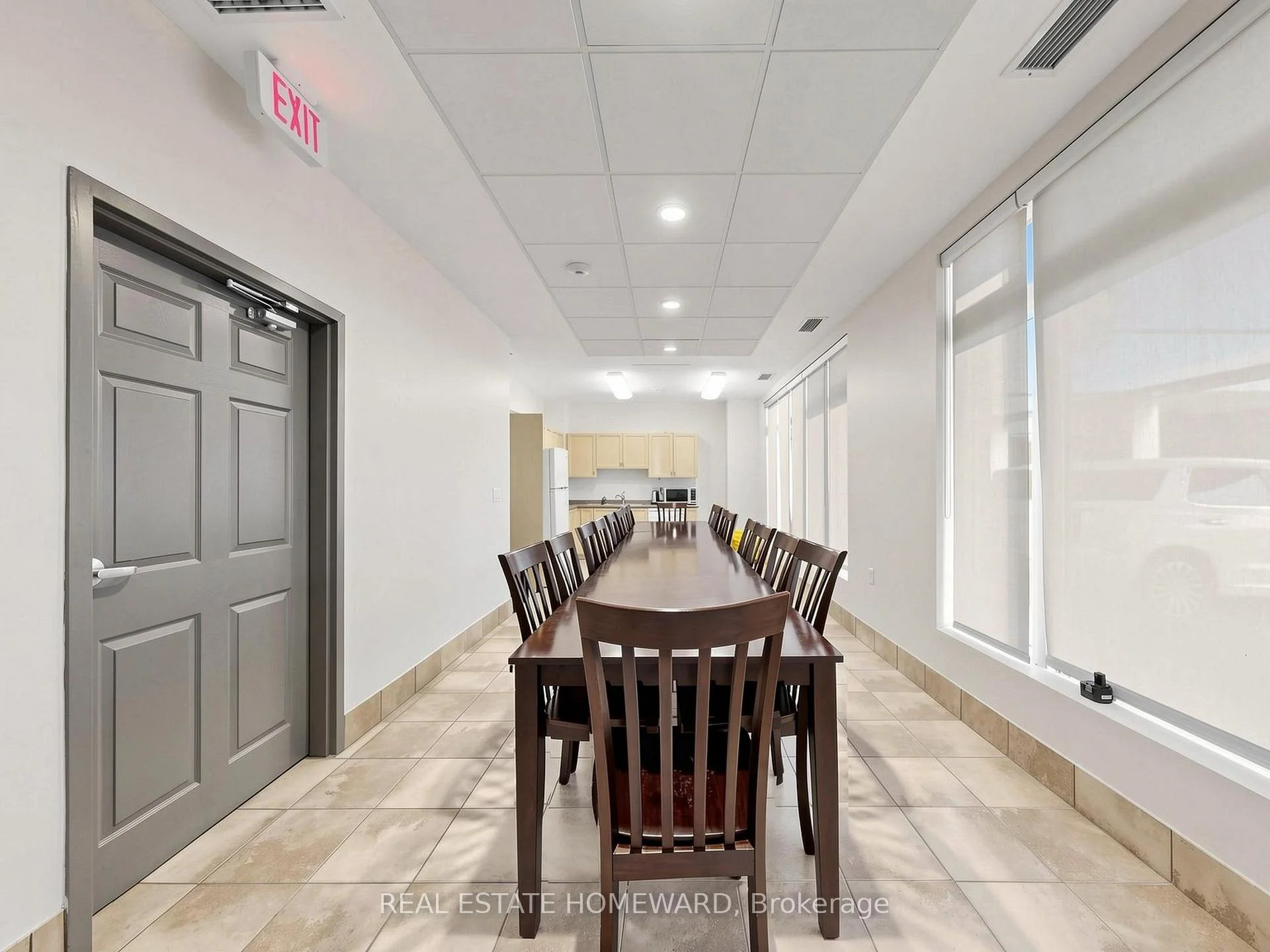 Photo 46 of Unit 309, 15450 Yonge Street, Aurora, Aurora Heights — HOMEH