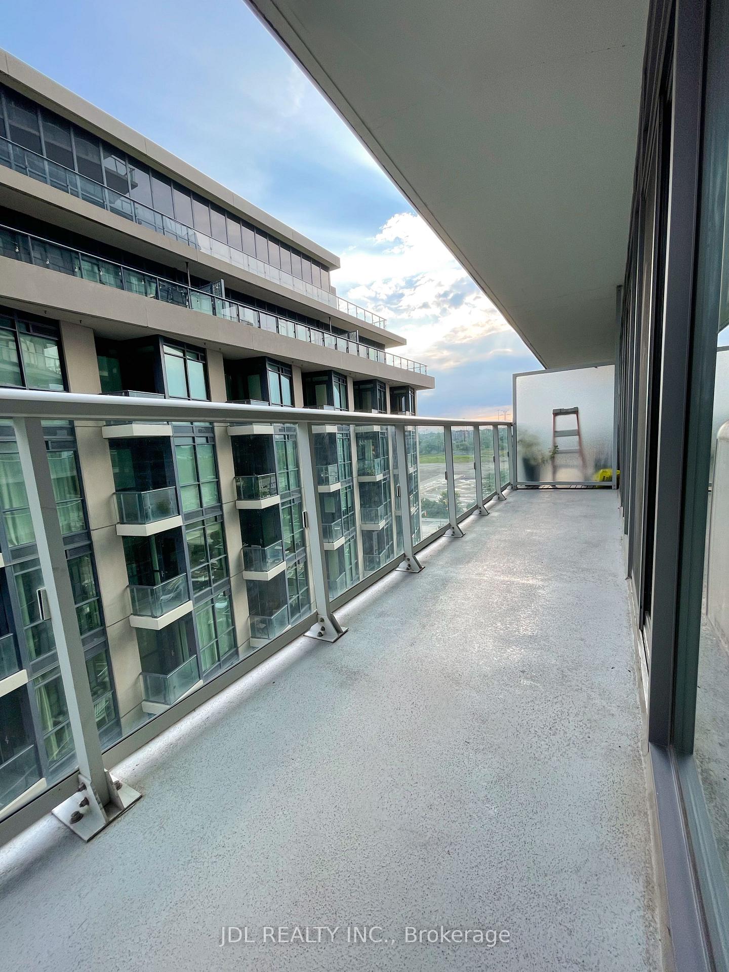 Photo 6 of Unit 705, 56 Annie Craig Drive, Etobicoke, Mimico — HOMEH