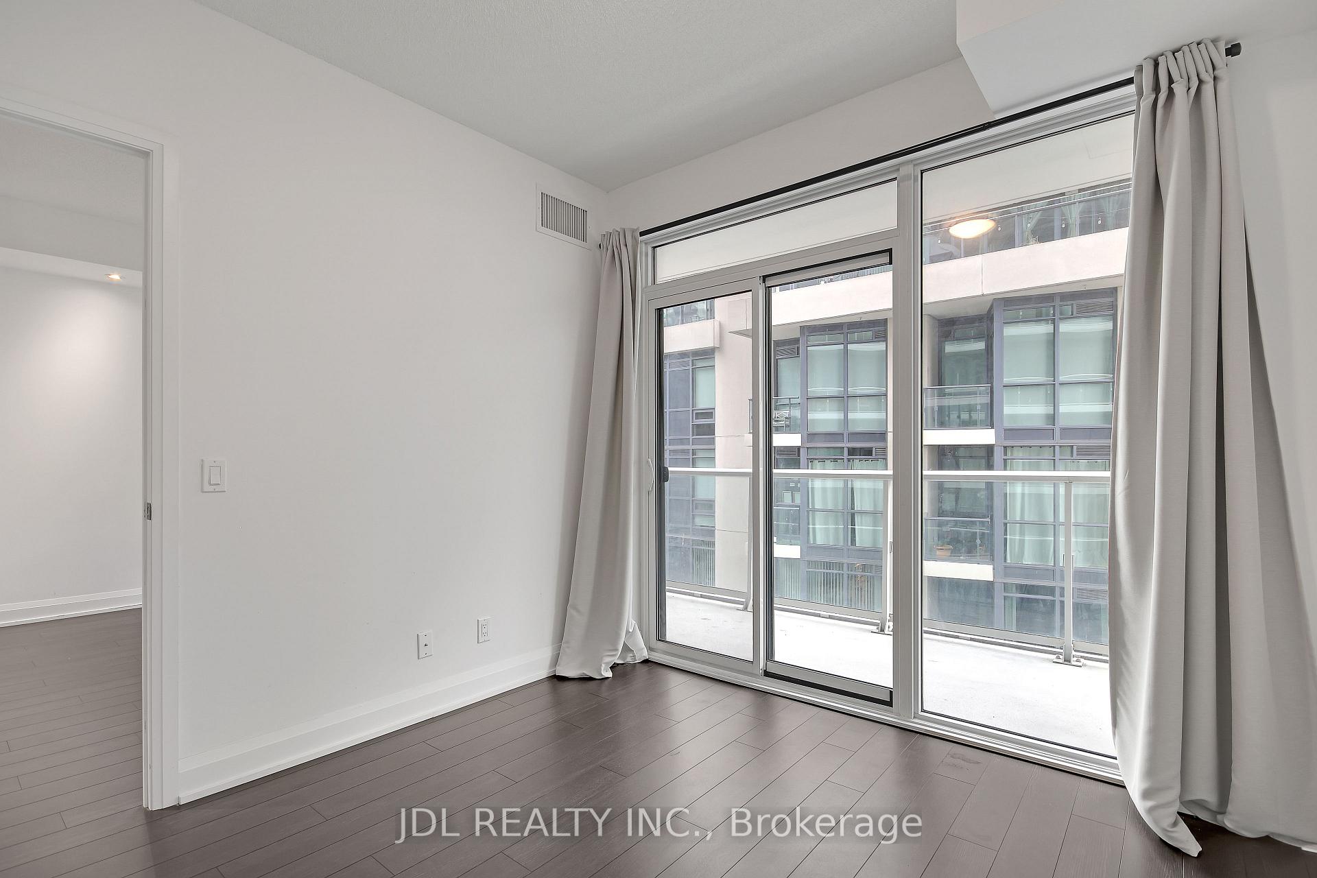Photo 17 of Unit 705, 56 Annie Craig Drive, Etobicoke, Mimico — HOMEH