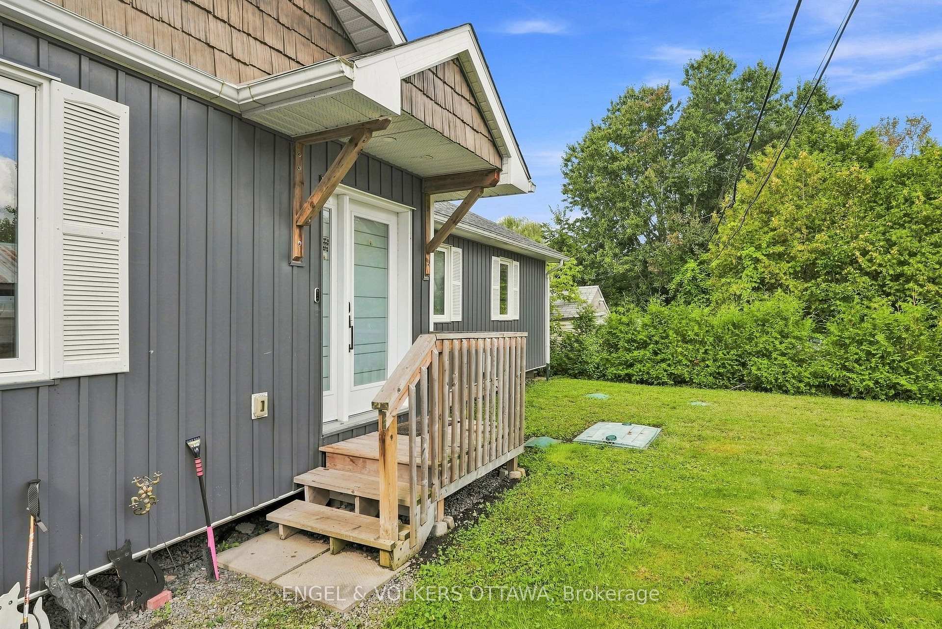 Photo 6 of 1760B River Road, Ottawa, Manotick East to Manotick Station — HOMEH