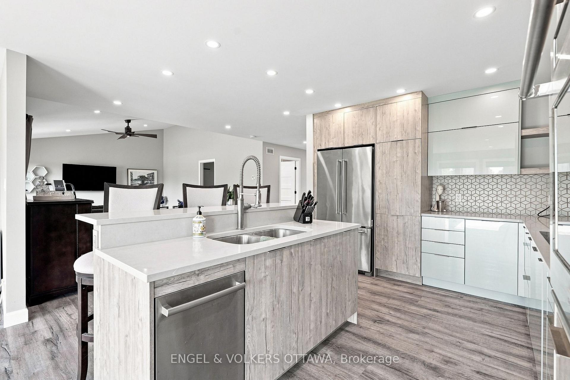 Photo 16 of 1760B River Road, Ottawa, Manotick East to Manotick Station — HOMEH