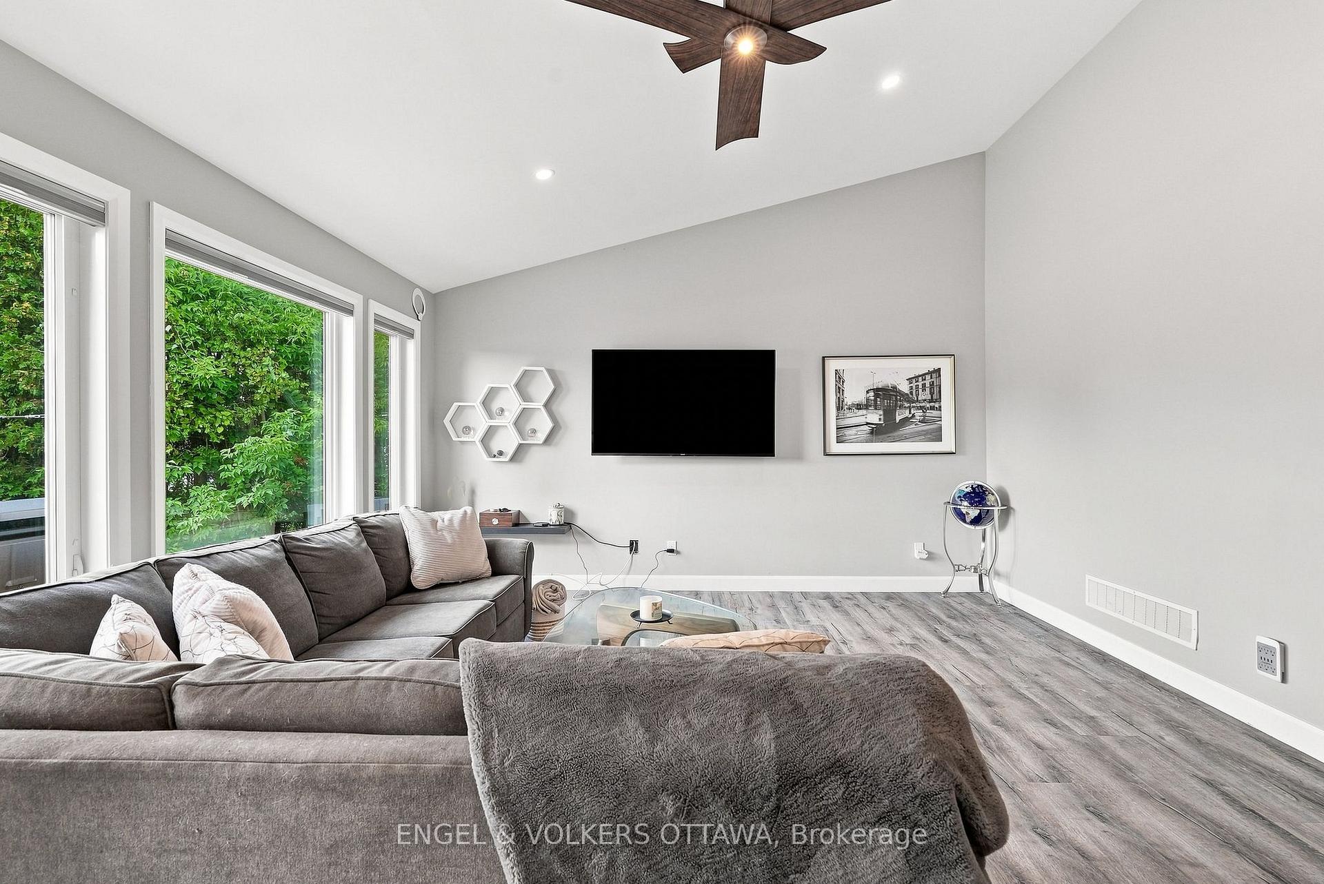 Photo 24 of 1760B River Road, Ottawa, Manotick East to Manotick Station — HOMEH