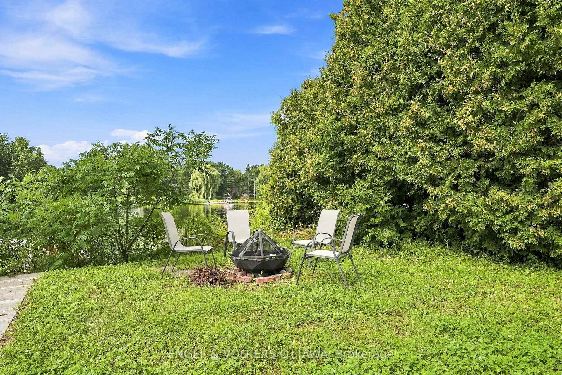 Photo 38 of 1760B River Road, Ottawa, Manotick East to Manotick Station — HOMEH