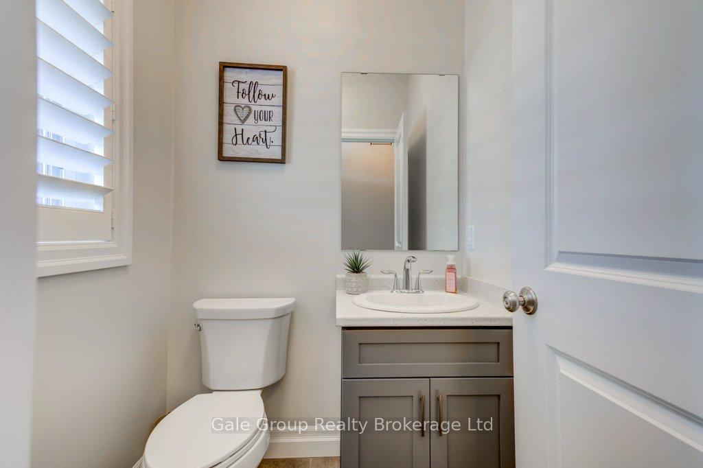 Photo 3 of 971 Downing Drive, Woodstock, Woodstock - North — HOMEH