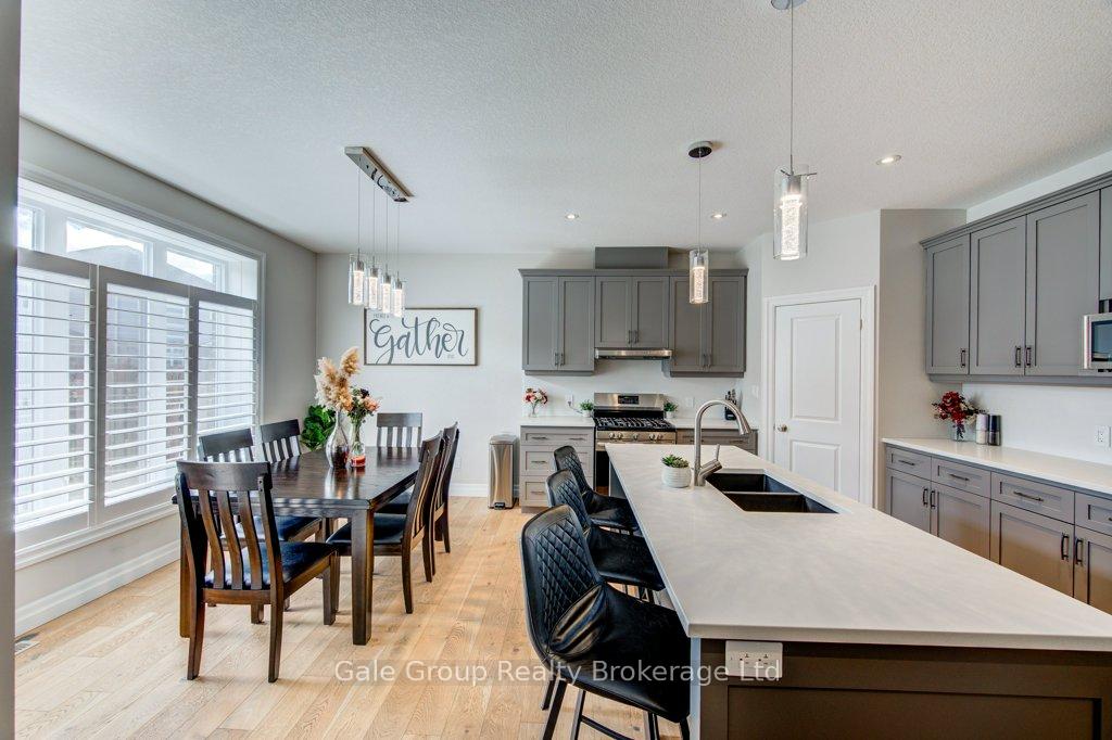 Photo 8 of 971 Downing Drive, Woodstock, Woodstock - North — HOMEH
