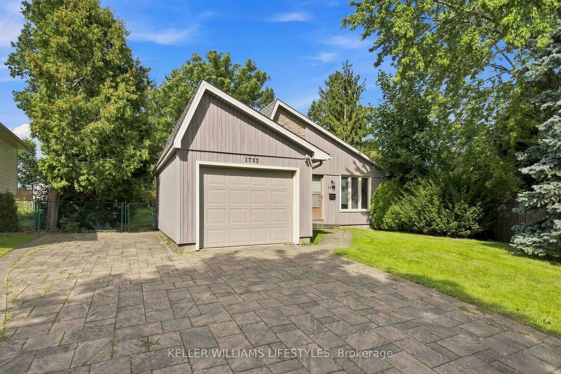 Photo 2 of 1733 Aldersbrook Road, London, North F — HOMEH