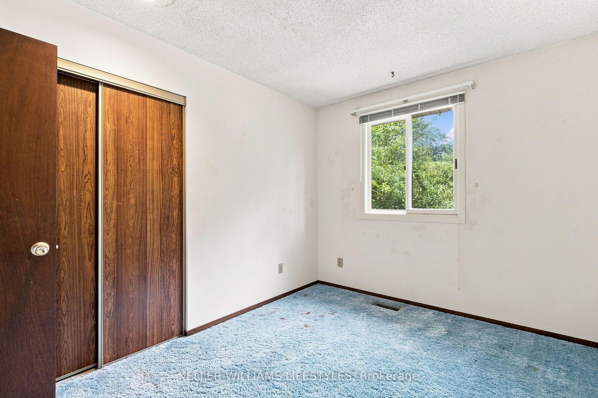 Photo 17 of 1733 Aldersbrook Road, London, North F — HOMEH