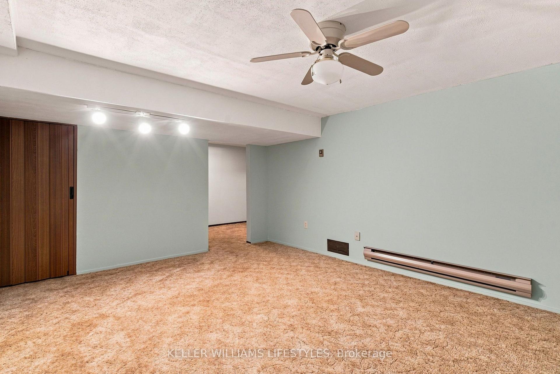 Photo 27 of 1733 Aldersbrook Road, London, North F — HOMEH