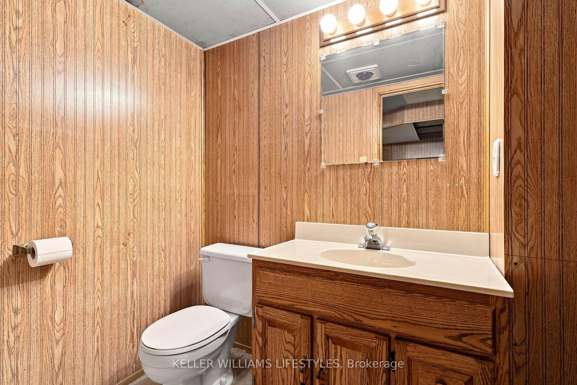 Photo 30 of 1733 Aldersbrook Road, London, North F — HOMEH