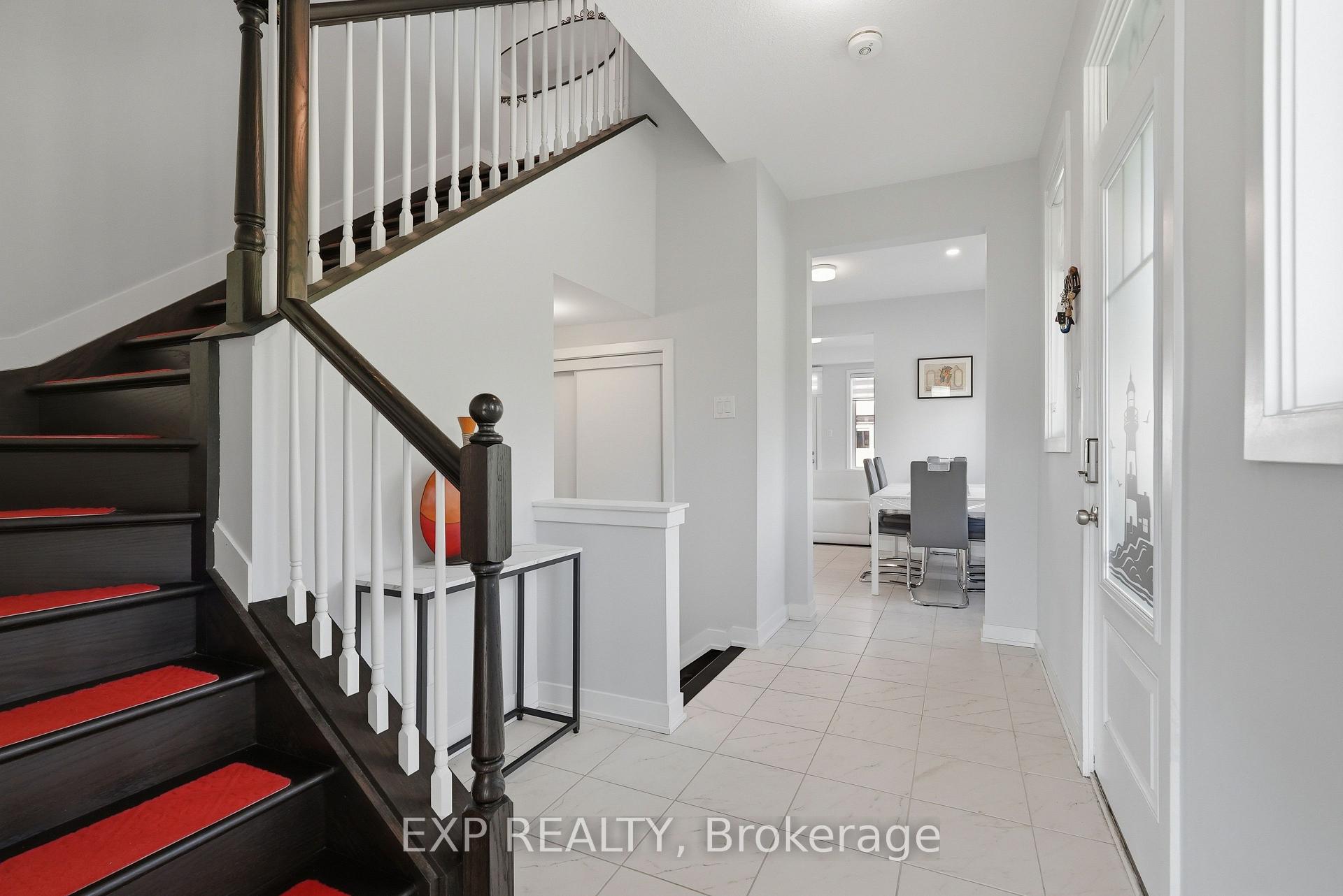Photo 5 of 256 Billrian Crescent, Ottawa, Stittsville (North) — HOMEH