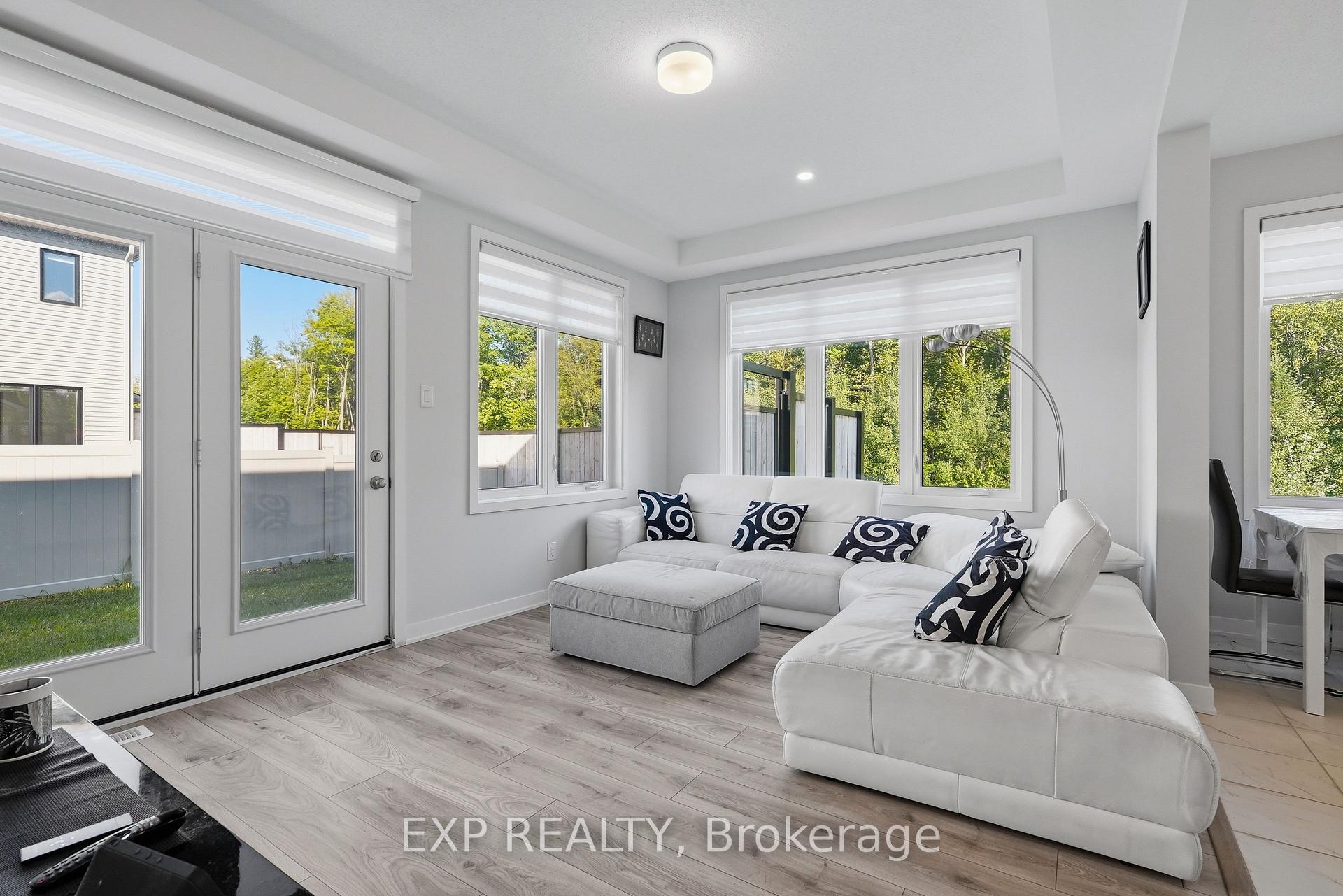 Photo 17 of 256 Billrian Crescent, Ottawa, Stittsville (North) — HOMEH