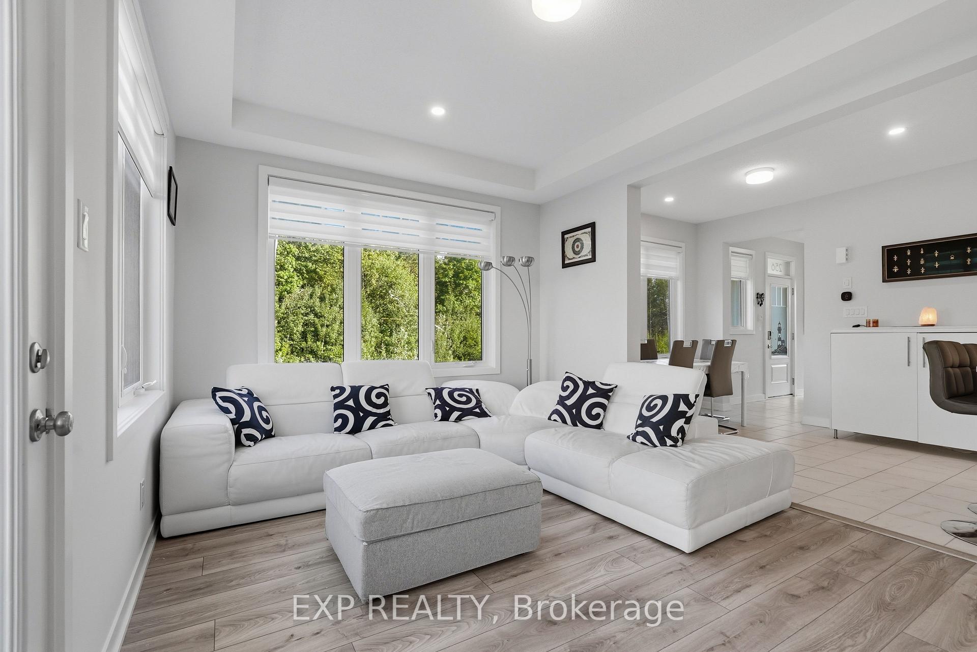 Photo 18 of 256 Billrian Crescent, Ottawa, Stittsville (North) — HOMEH