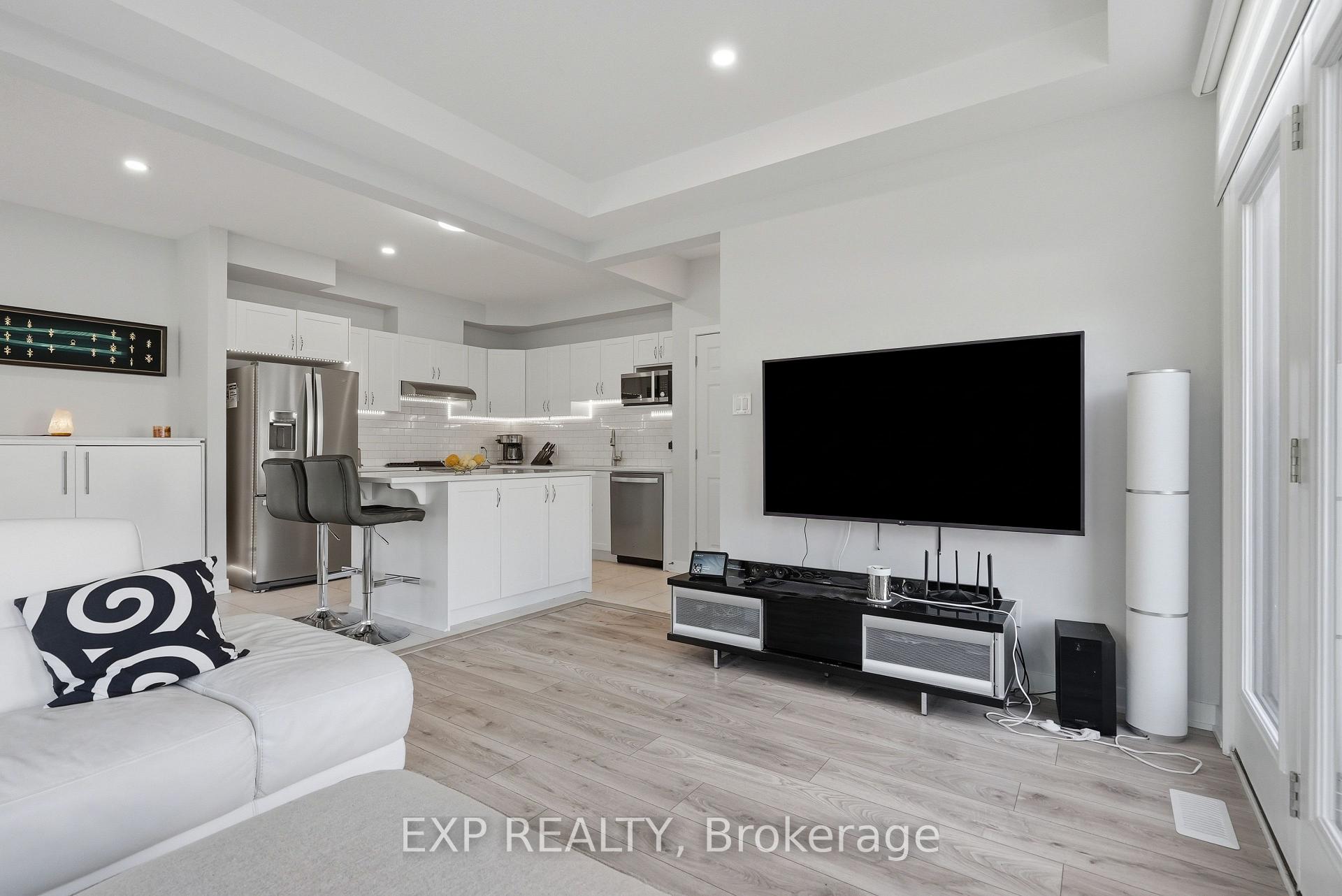 Photo 19 of 256 Billrian Crescent, Ottawa, Stittsville (North) — HOMEH