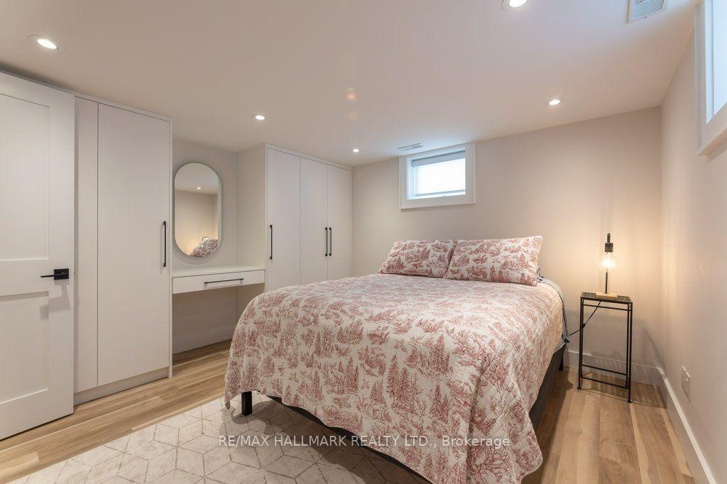 Photo 18 of 485 Evans Avenue, Etobicoke, Alderwood — HOMEH