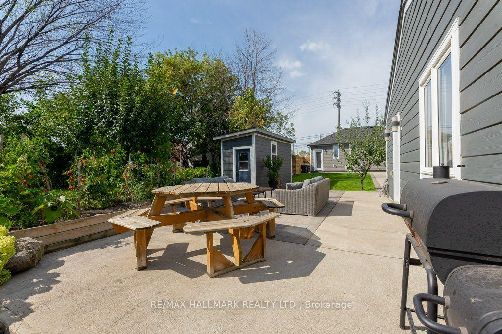 Photo 31 of 485 Evans Avenue, Etobicoke, Alderwood — HOMEH