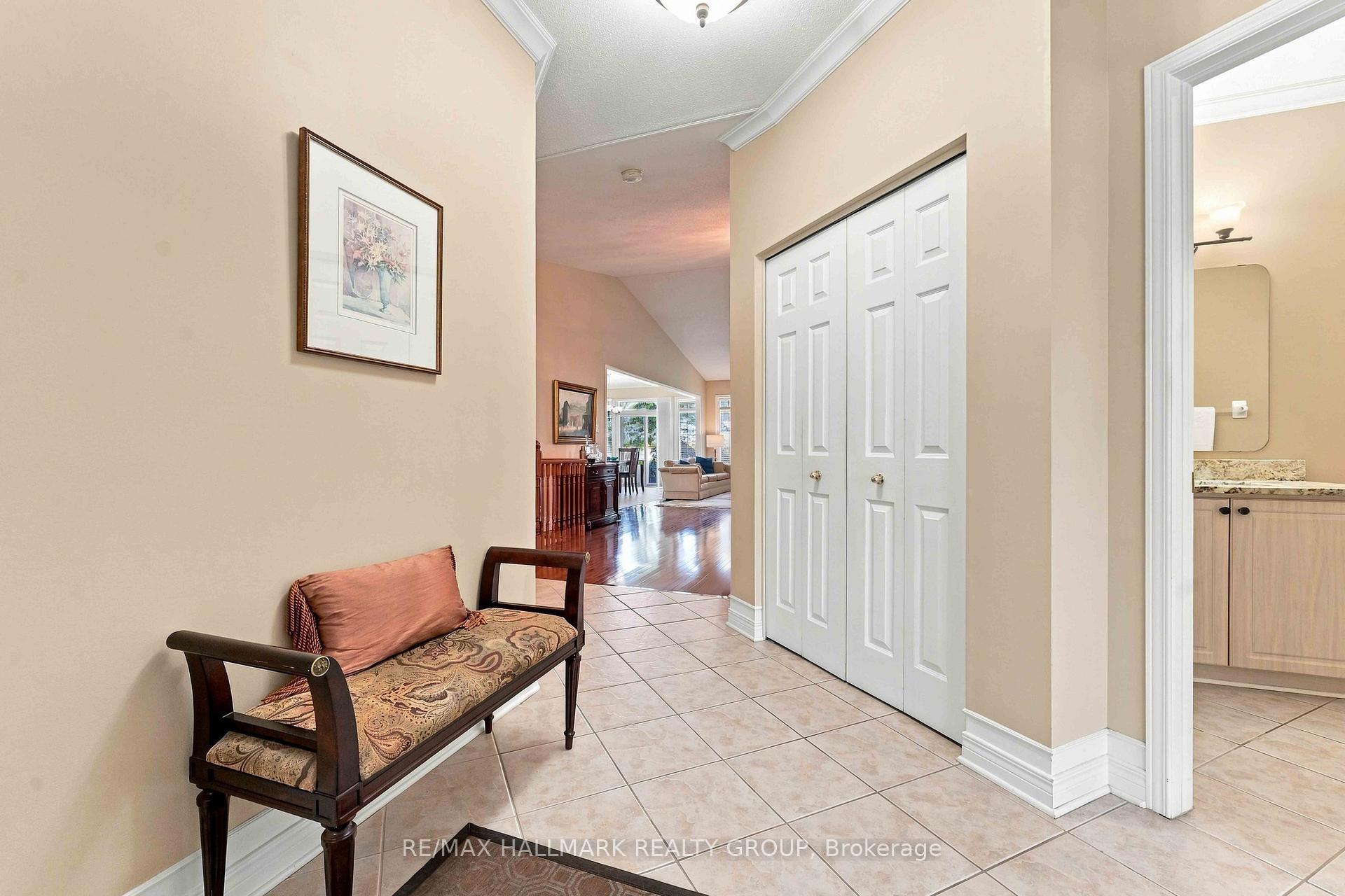 Photo 2 of 121 Bartlett Private, Ottawa, Hunt Club/Western Community — HOMEH