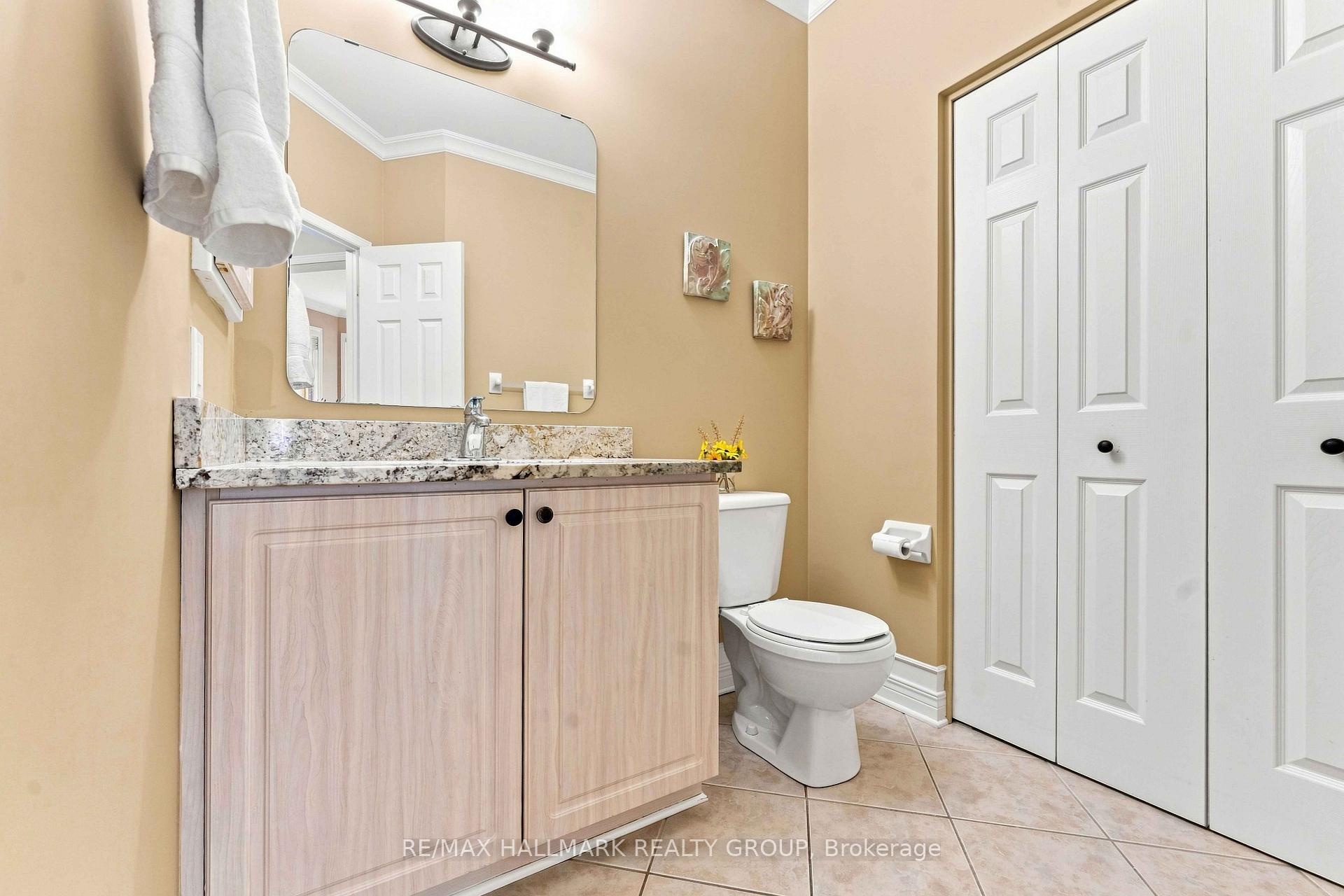 Photo 25 of 121 Bartlett Private, Ottawa, Hunt Club/Western Community — HOMEH